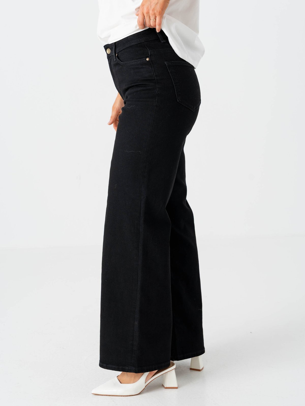 Only Madison Blush High Waist Wide Denim Washed Black