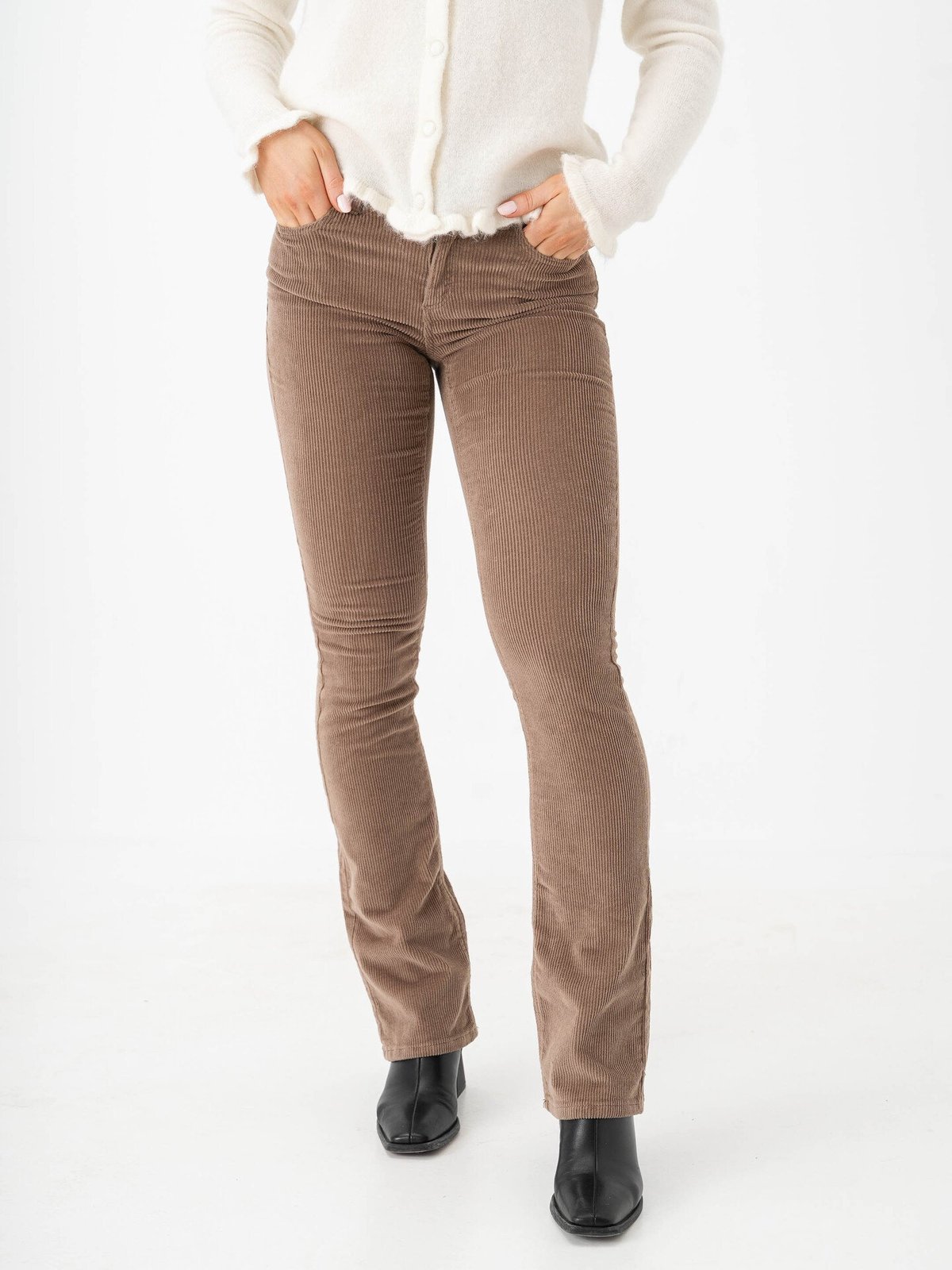 Only Mary-Global Mid Cord Flared Pant Fossil