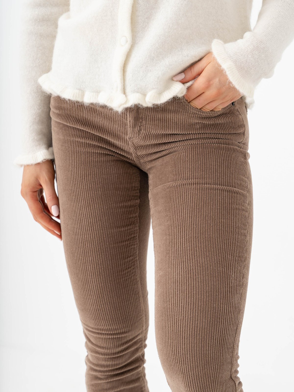 Only Mary-Global Mid Cord Flared Pant Fossil