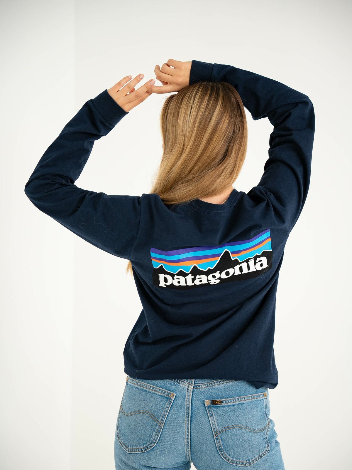 Patagonia Long Sleeve P-6 Logo Responsibili-T Classic Navy