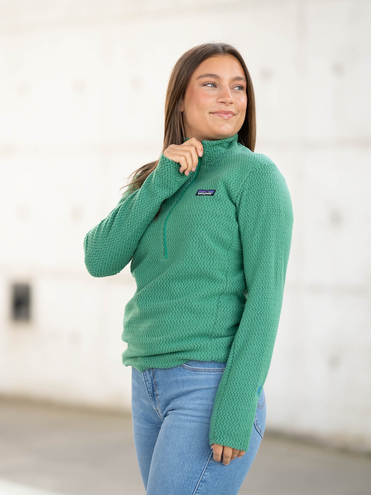 Patagonia R1 Air Zip Neck Gather Green