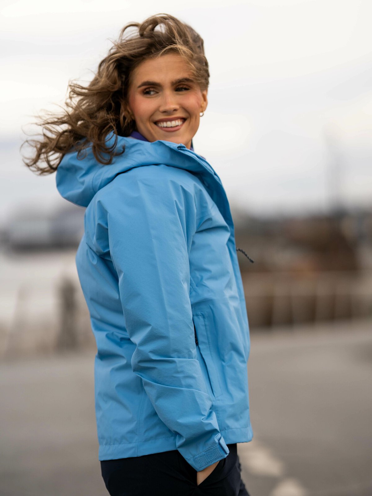 Patagonia Torrentshell 3L Jacket Lago Blue