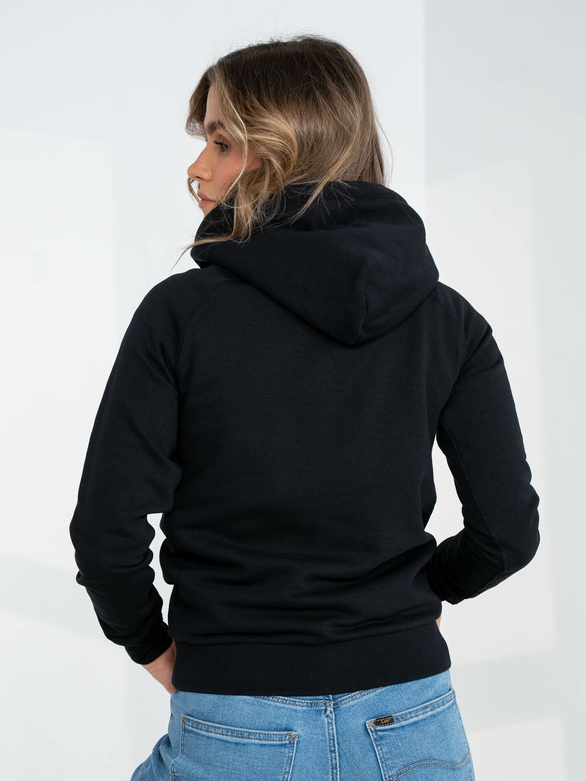 Peak Performance Ground Hood Black Beauty