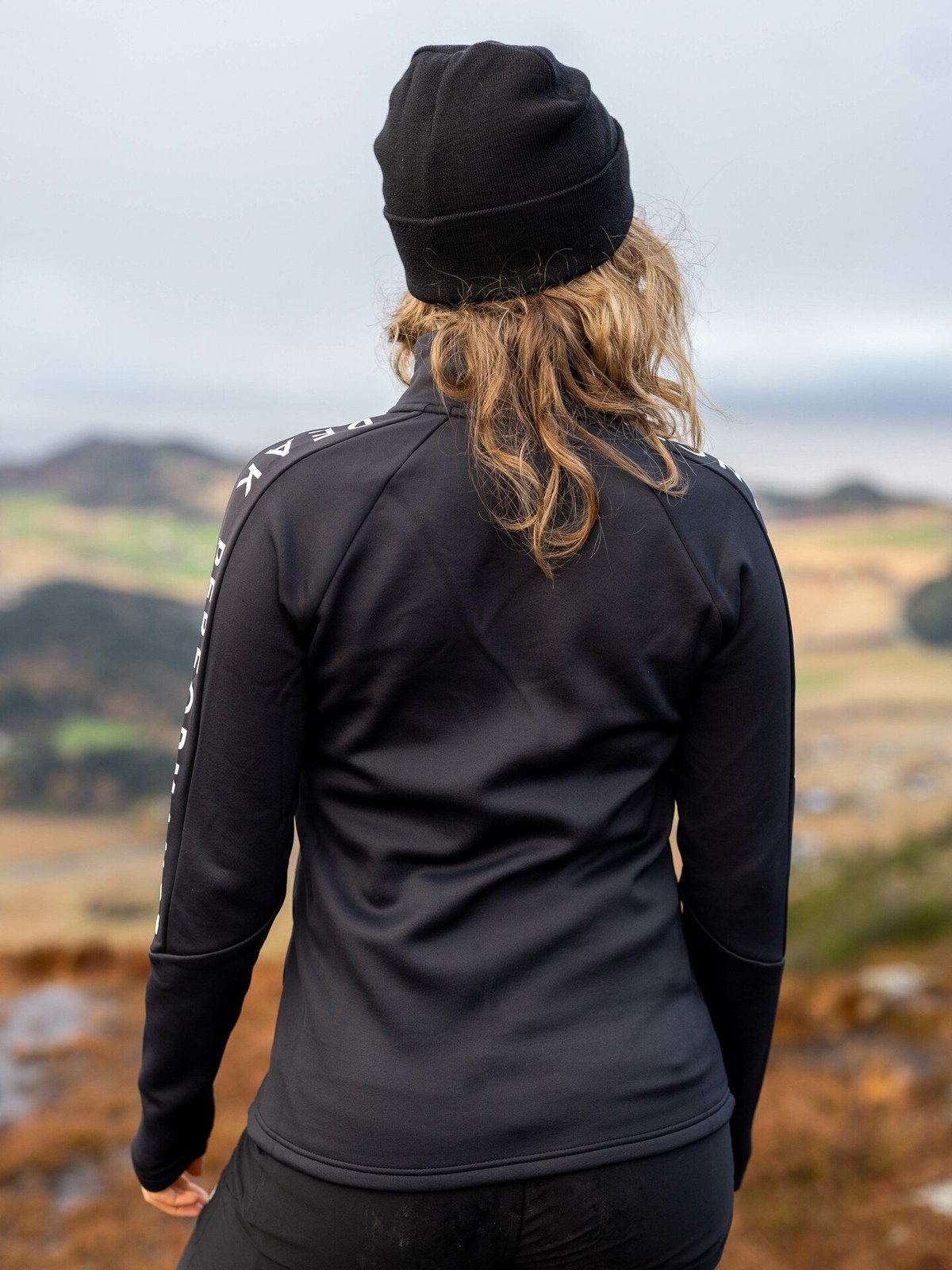 Peak Performance Rider Mid Zip Jacket Black