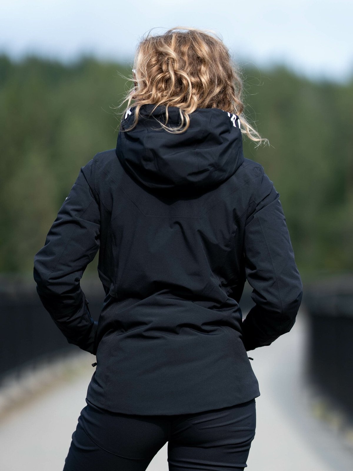 Peak Performance Rider Insulated Ski Jacket Black