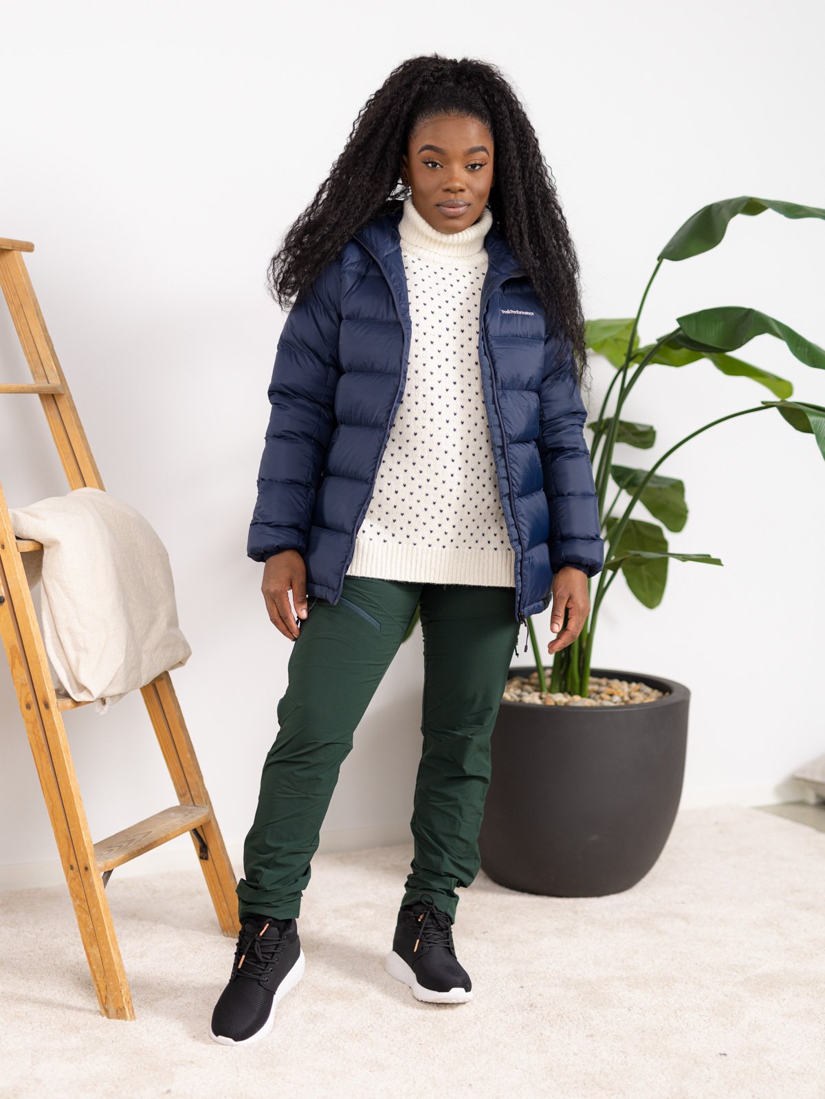 Peak Performance Down Hood Jacket Blue Shadow