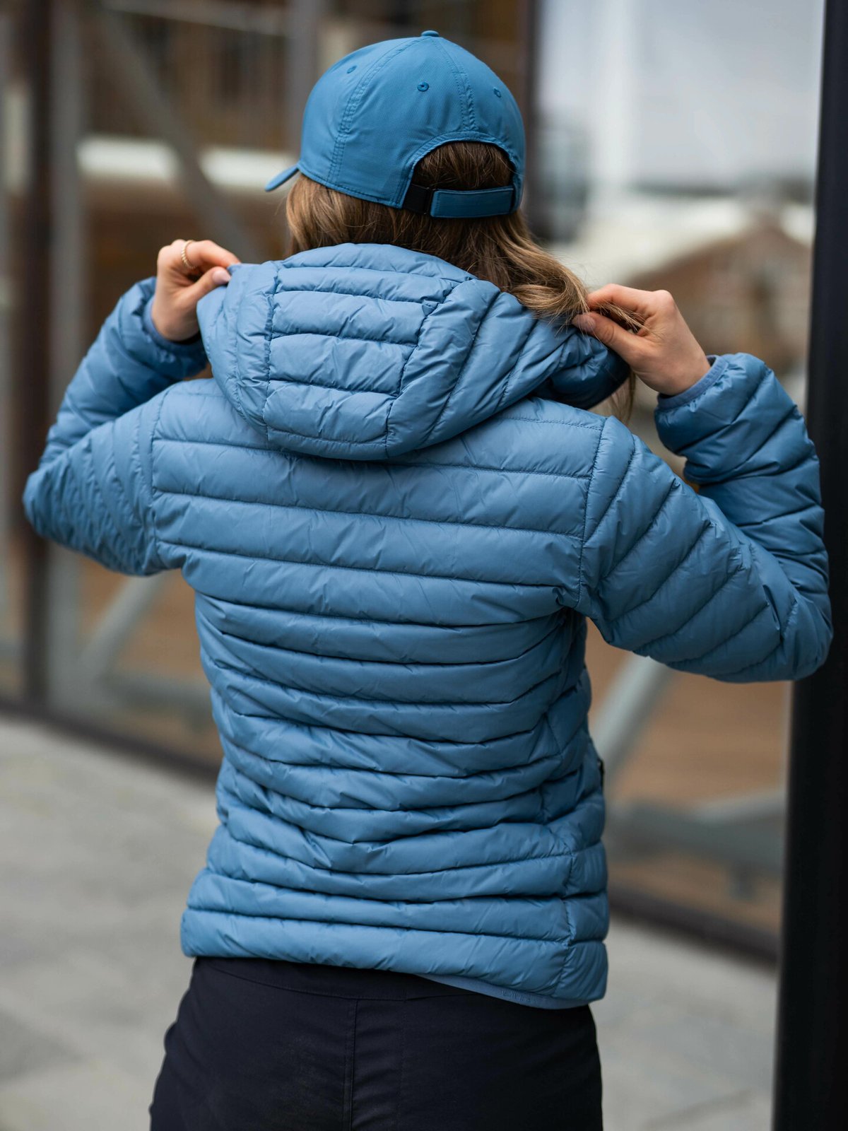 Peak Performance Down Liner Hood Jacket Shallow