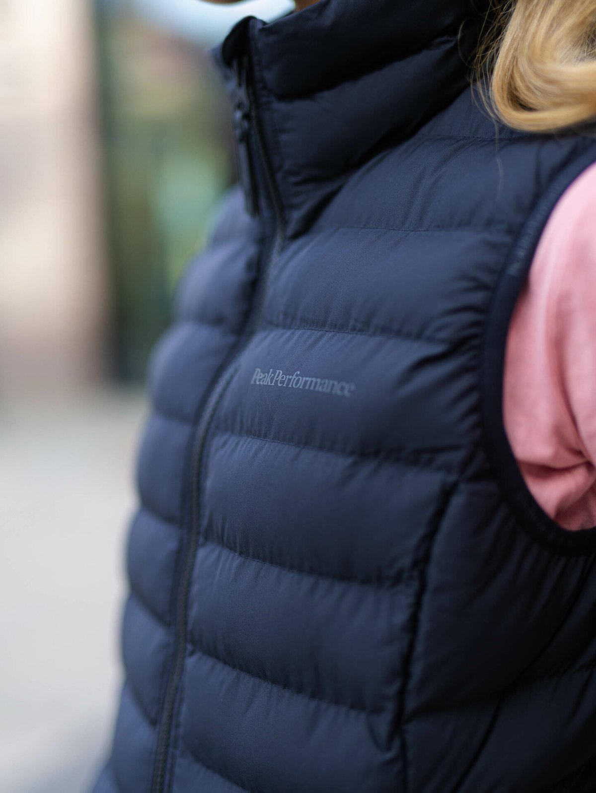 Peak Performance Insulated Vest Black