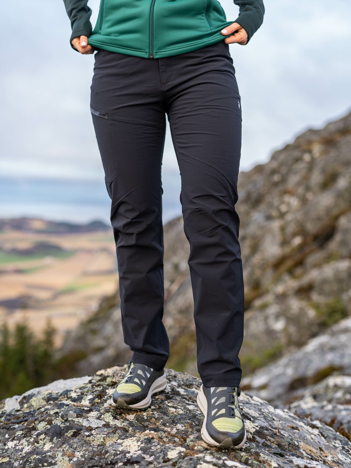 Peak Performance W Outdoor Soft Shell Pants Black