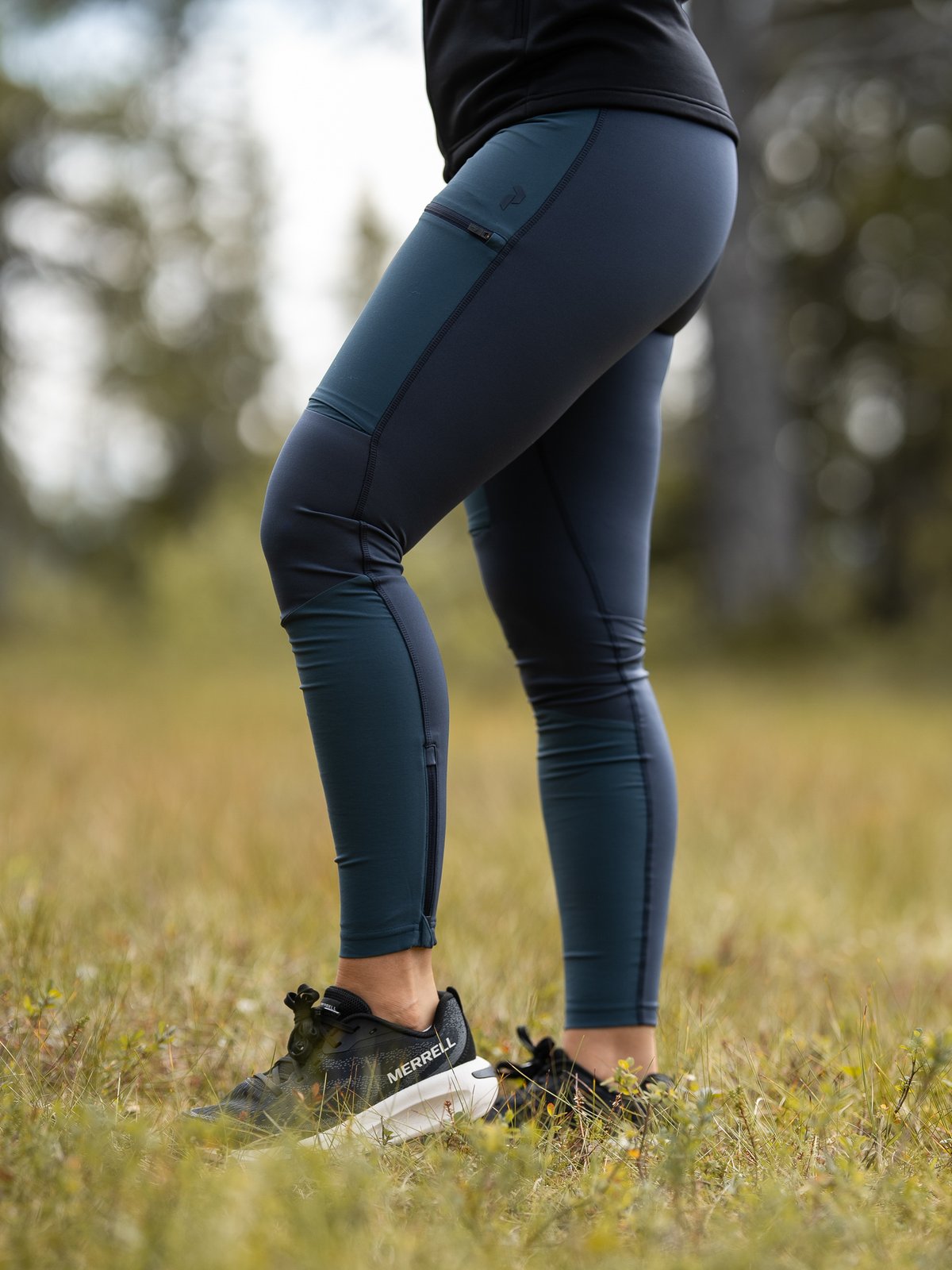 Peak Performance Vislight Track Tights Salute Blue (2AC) / Blue Steel (2Z8)