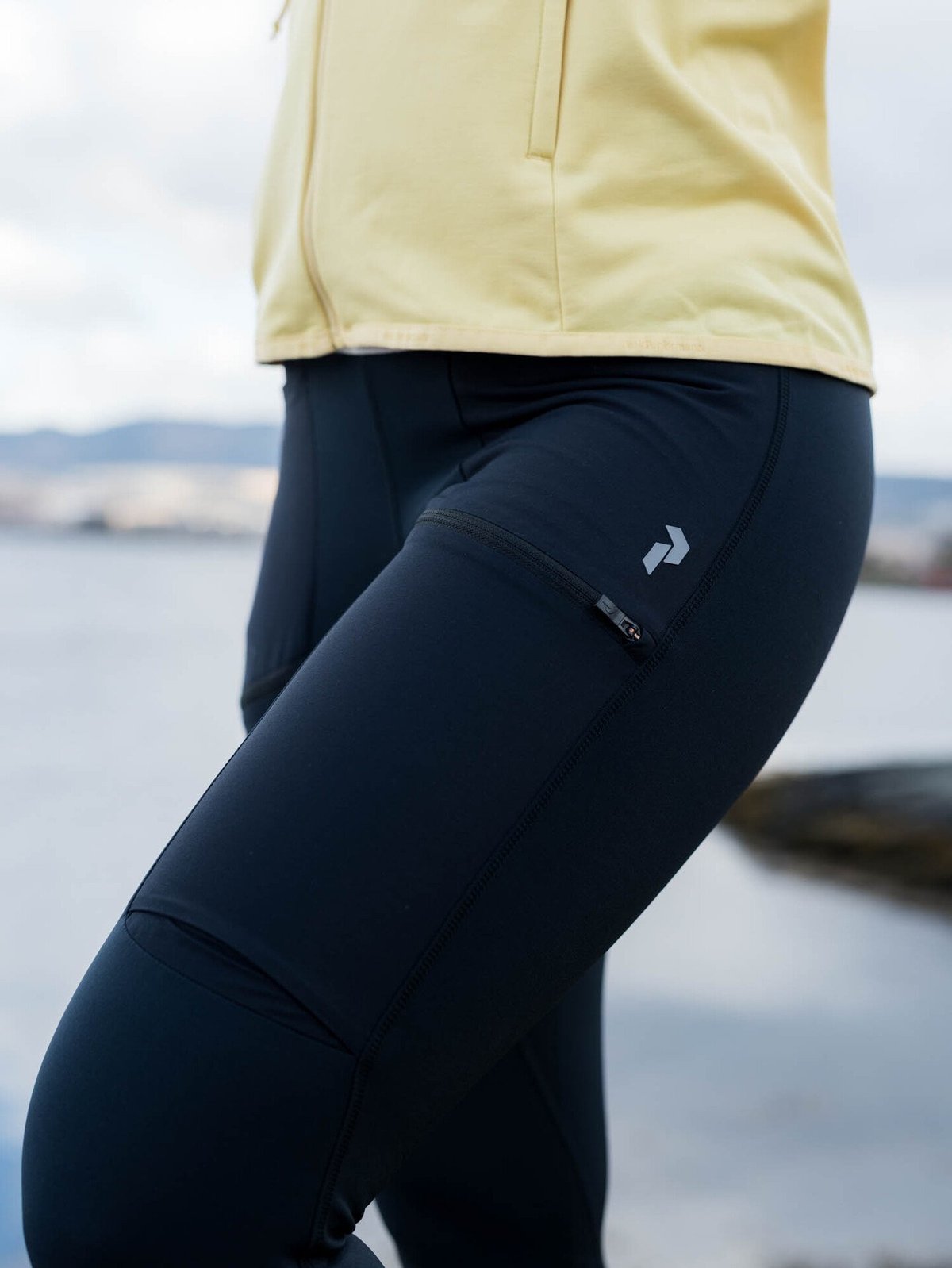 Peak Performance Vislight Track Tights Sort