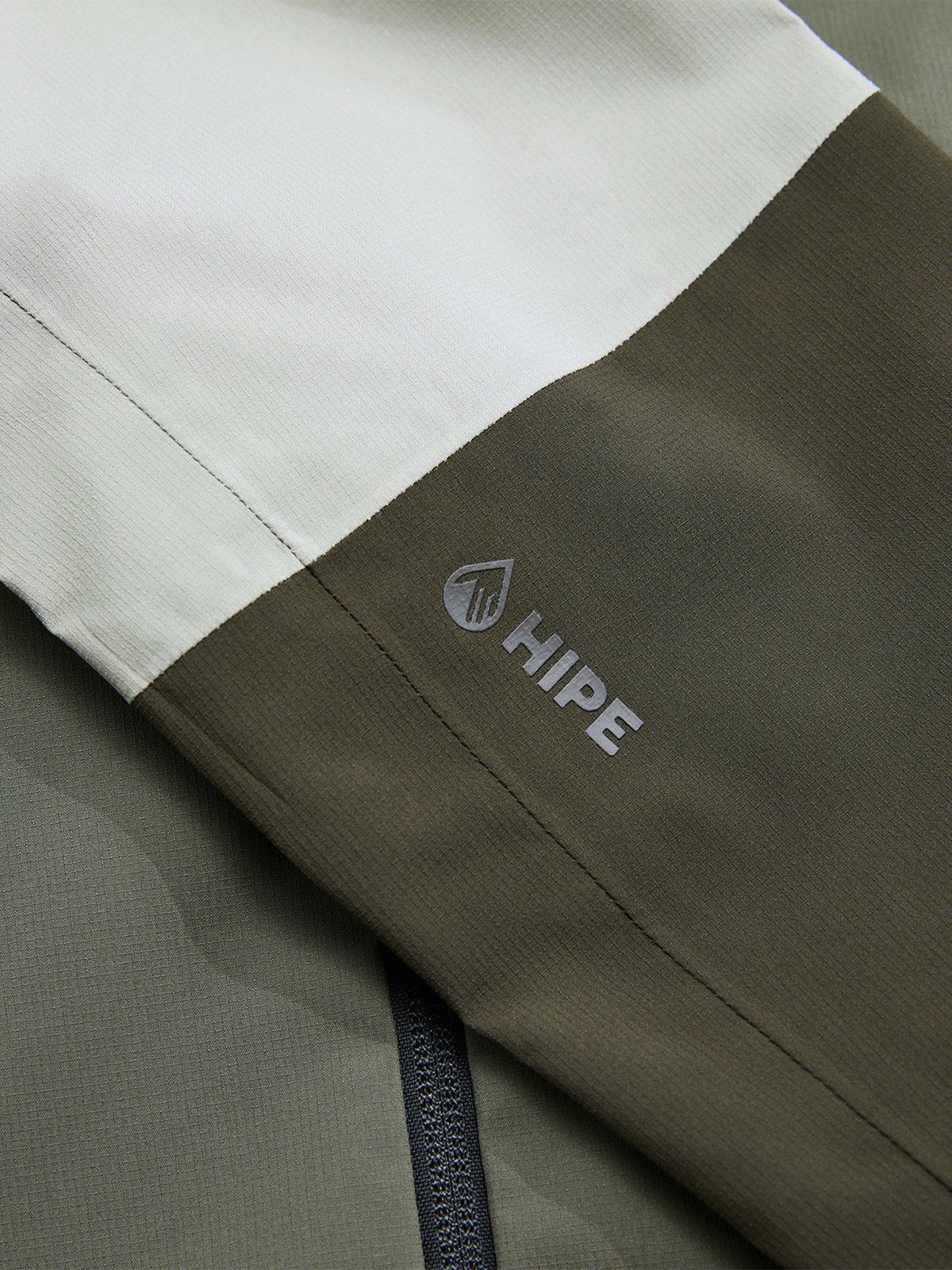 Peak Performance Trail Hipe Shell Jacket Pine Needle (48C) / Limit Green (G25) / Forest Night (4BT)