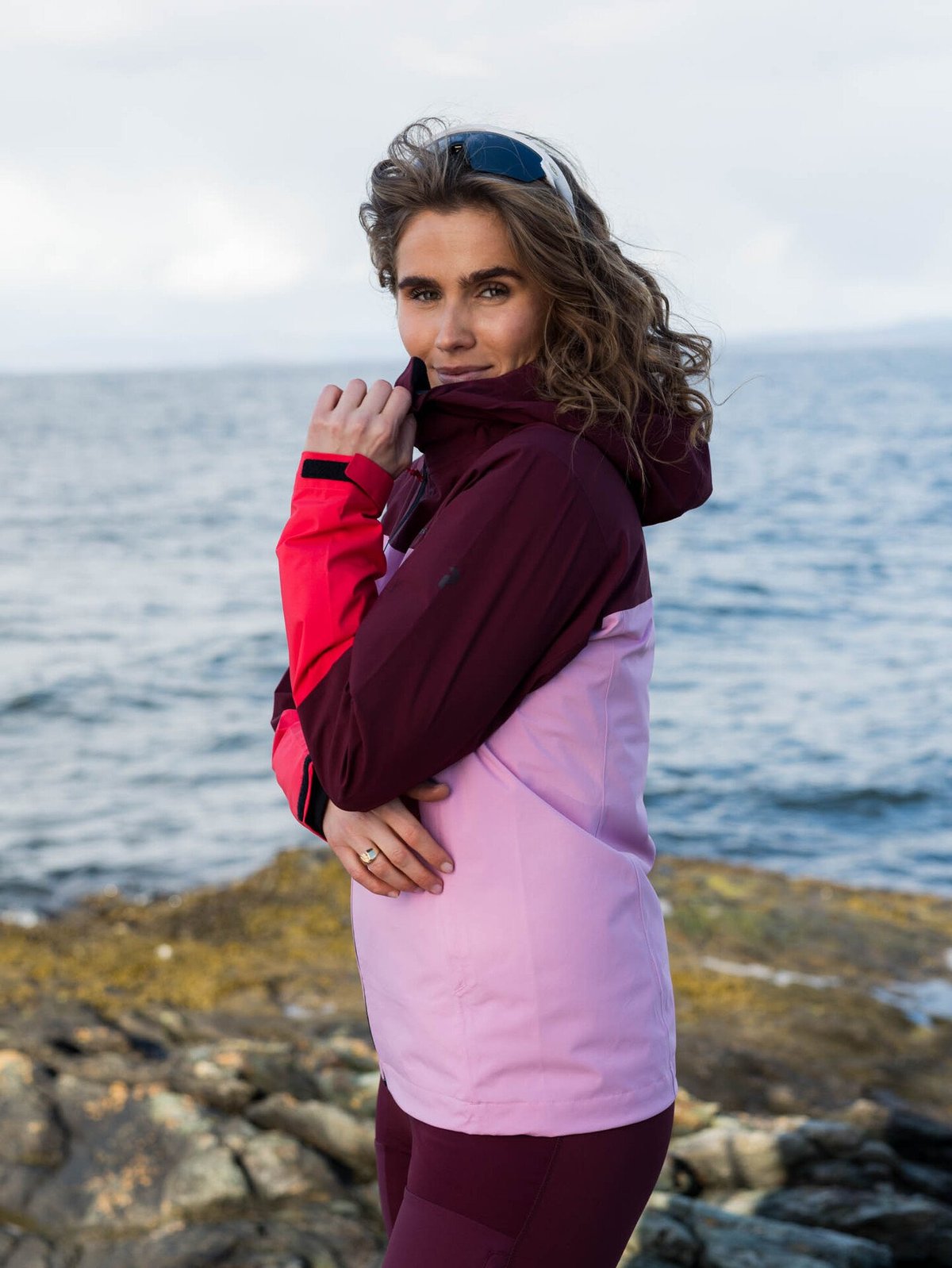 Peak Performance Trail Hipe Shell Jacket Obscure / Morning Dew