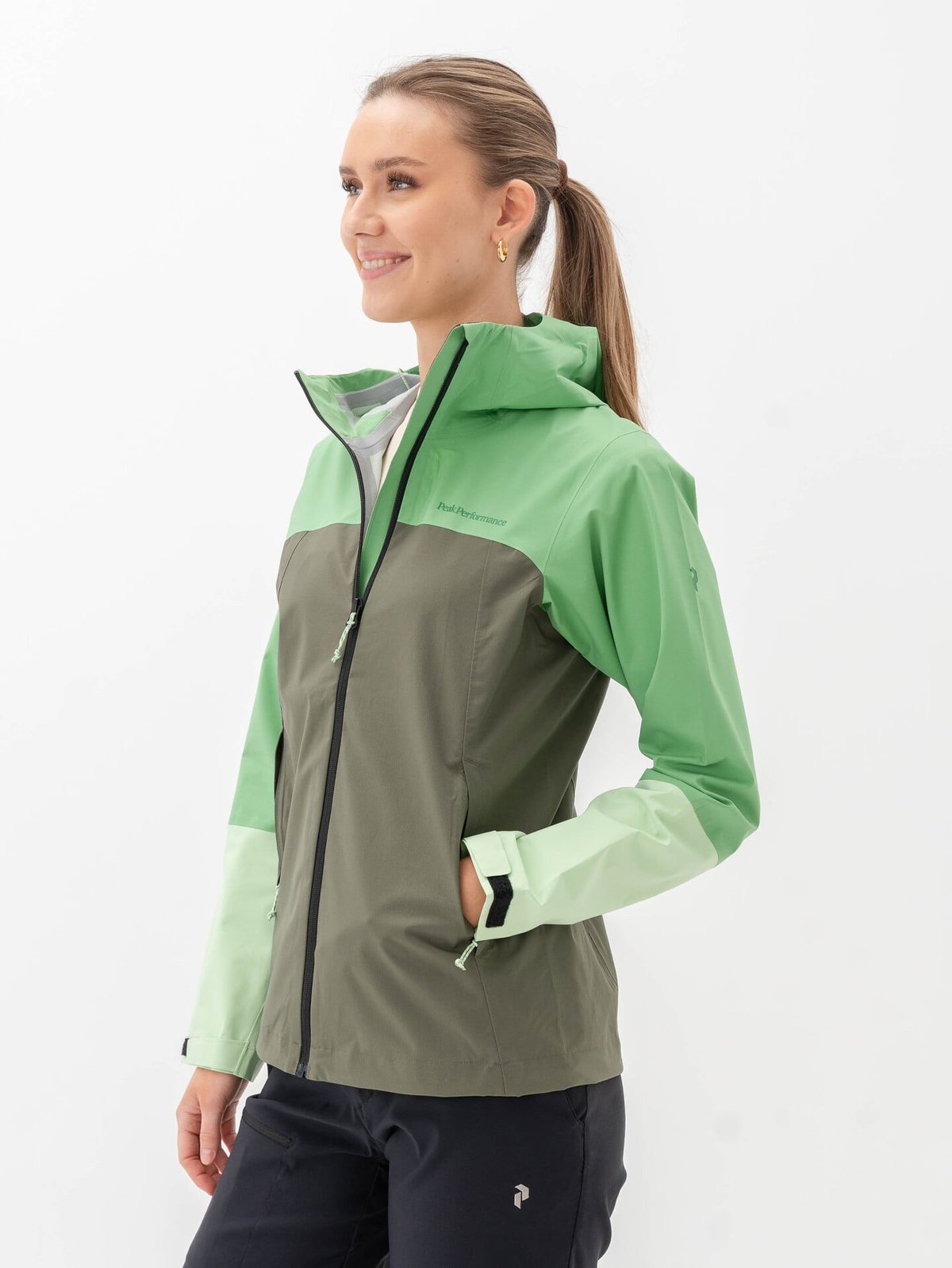 Peak Performance Trail Hipe Shell Jacket Peppermint / Pine Needle