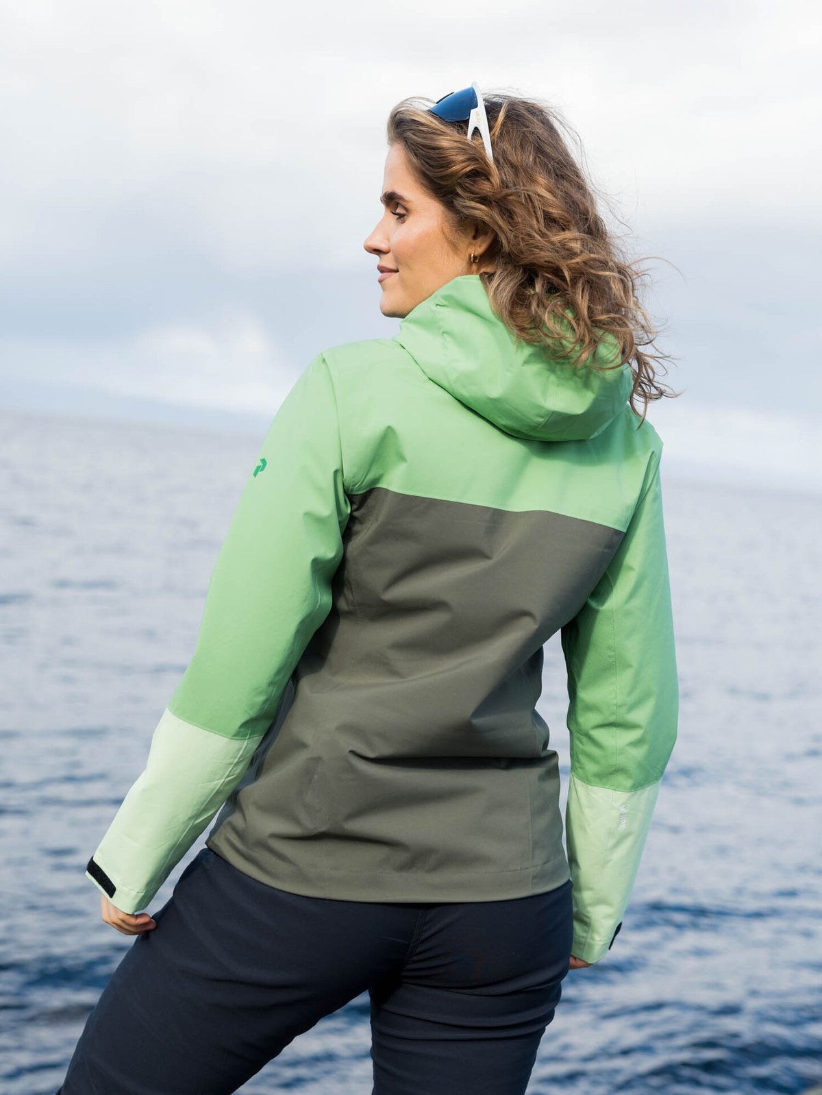 Peak Performance Trail Hipe Shell Jacket Peppermint / Pine Needle