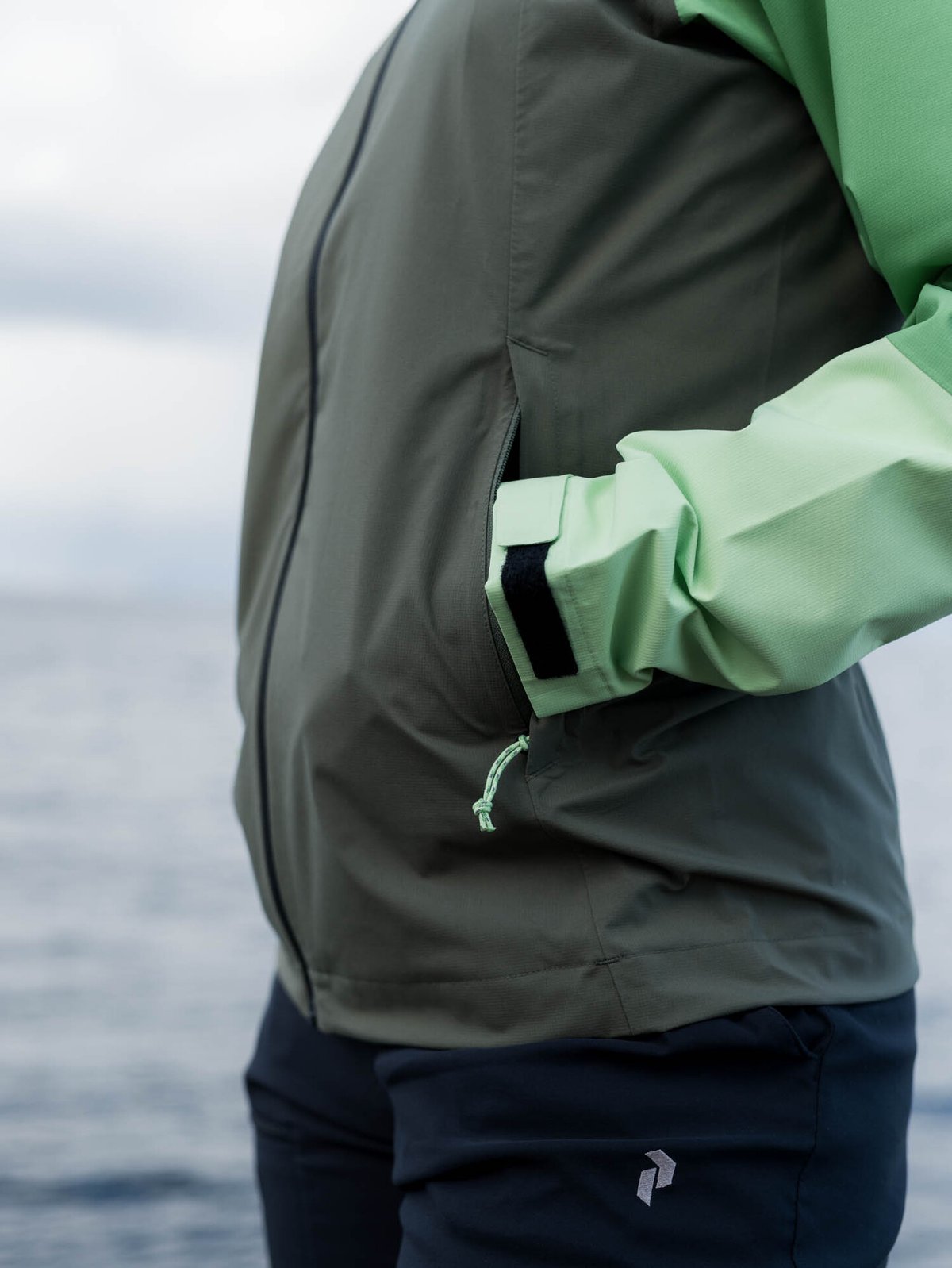 Peak Performance Trail Hipe Shell Jacket Peppermint / Pine Needle