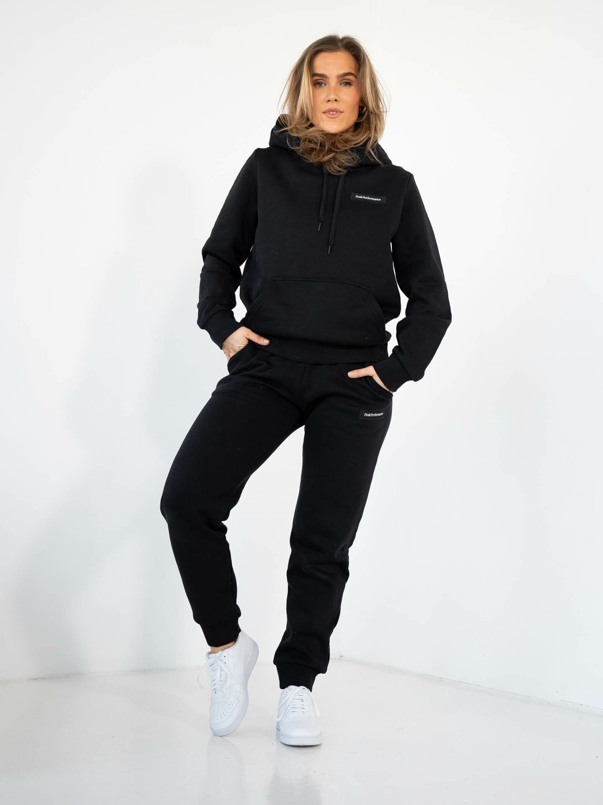 Peak Performance Logo Sweatpants Black