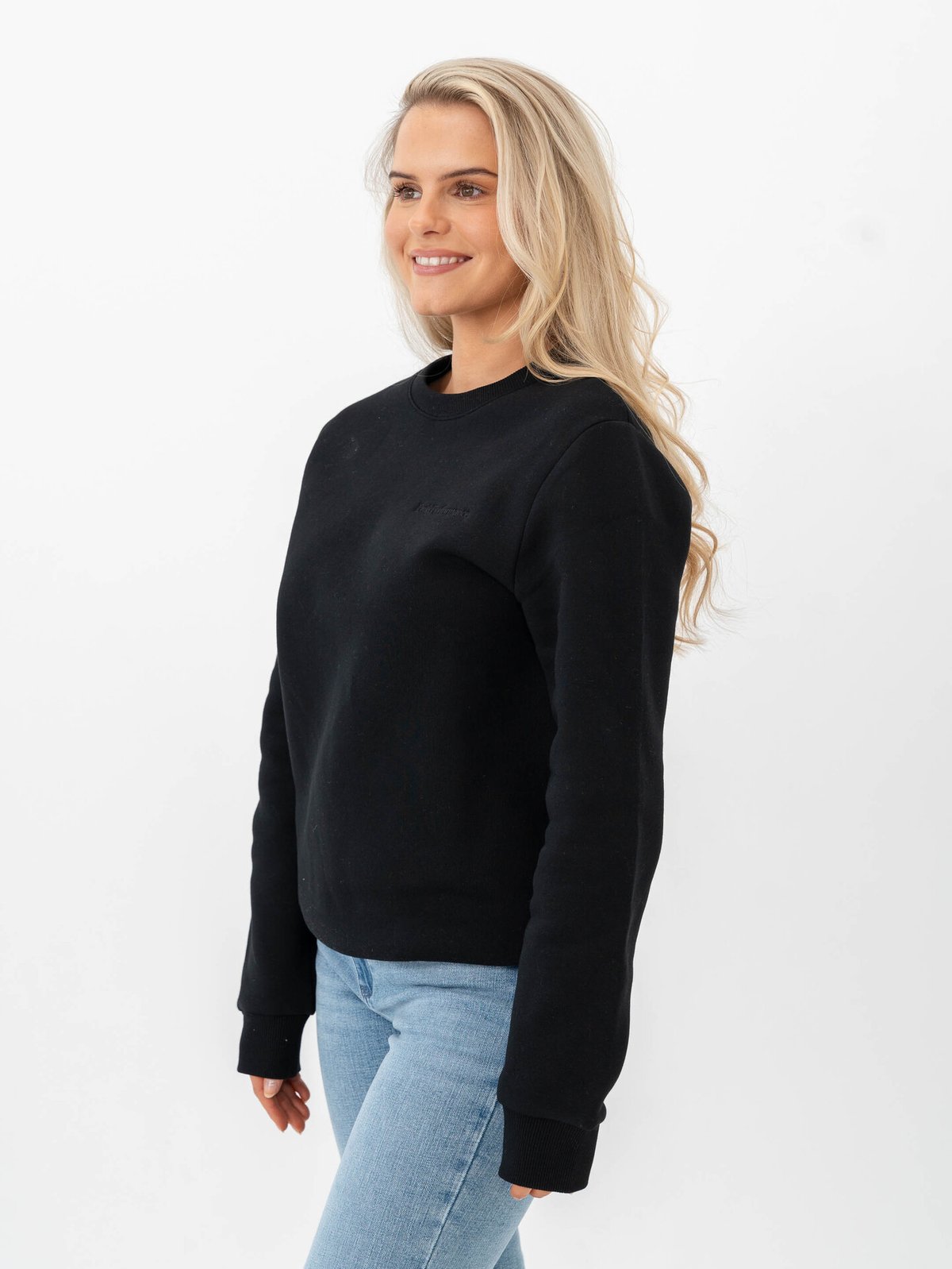 Peak Performance Original Small Logo Crew Black