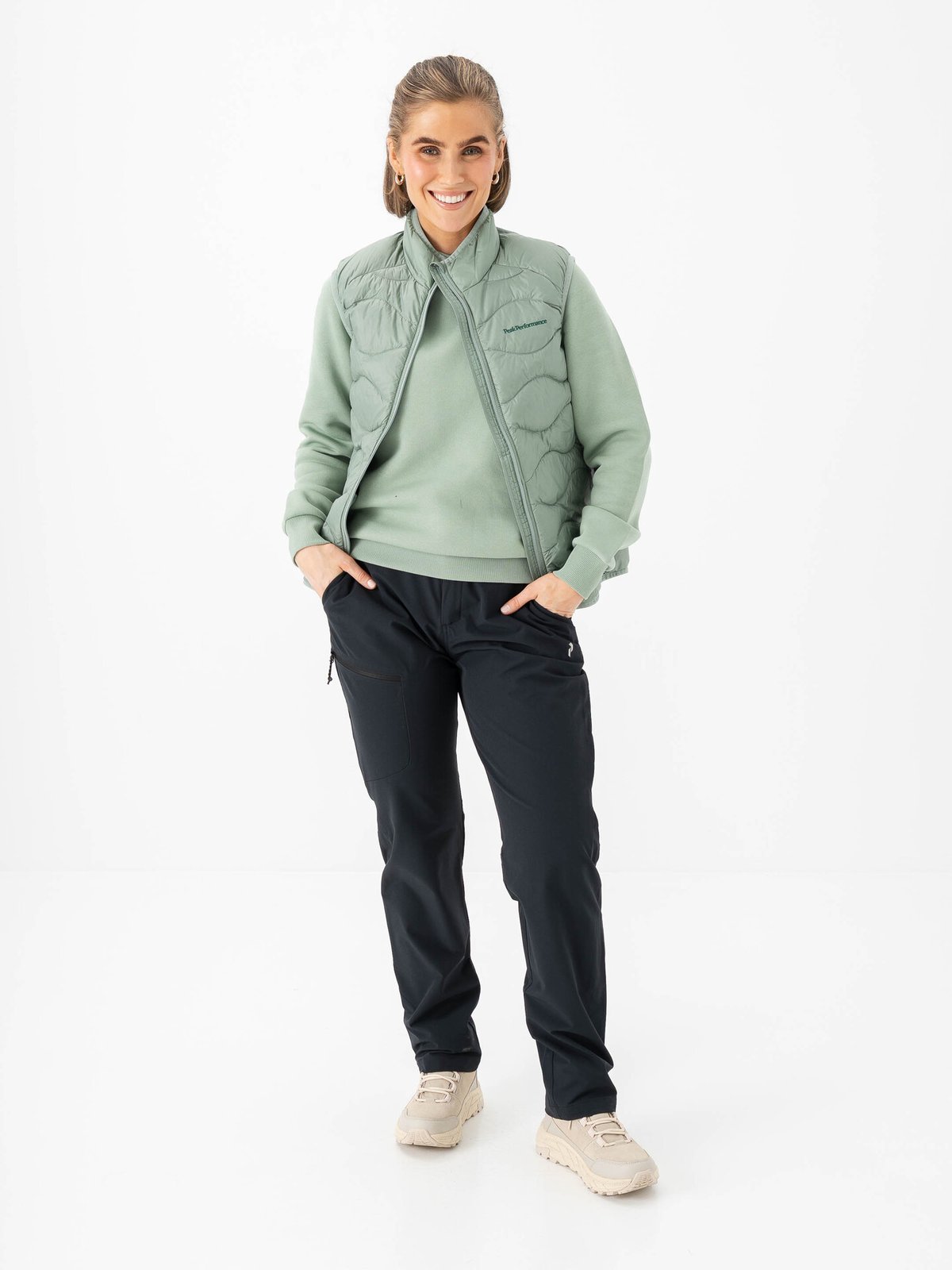 Peak Performance Original Small Logo Crew Green Valley