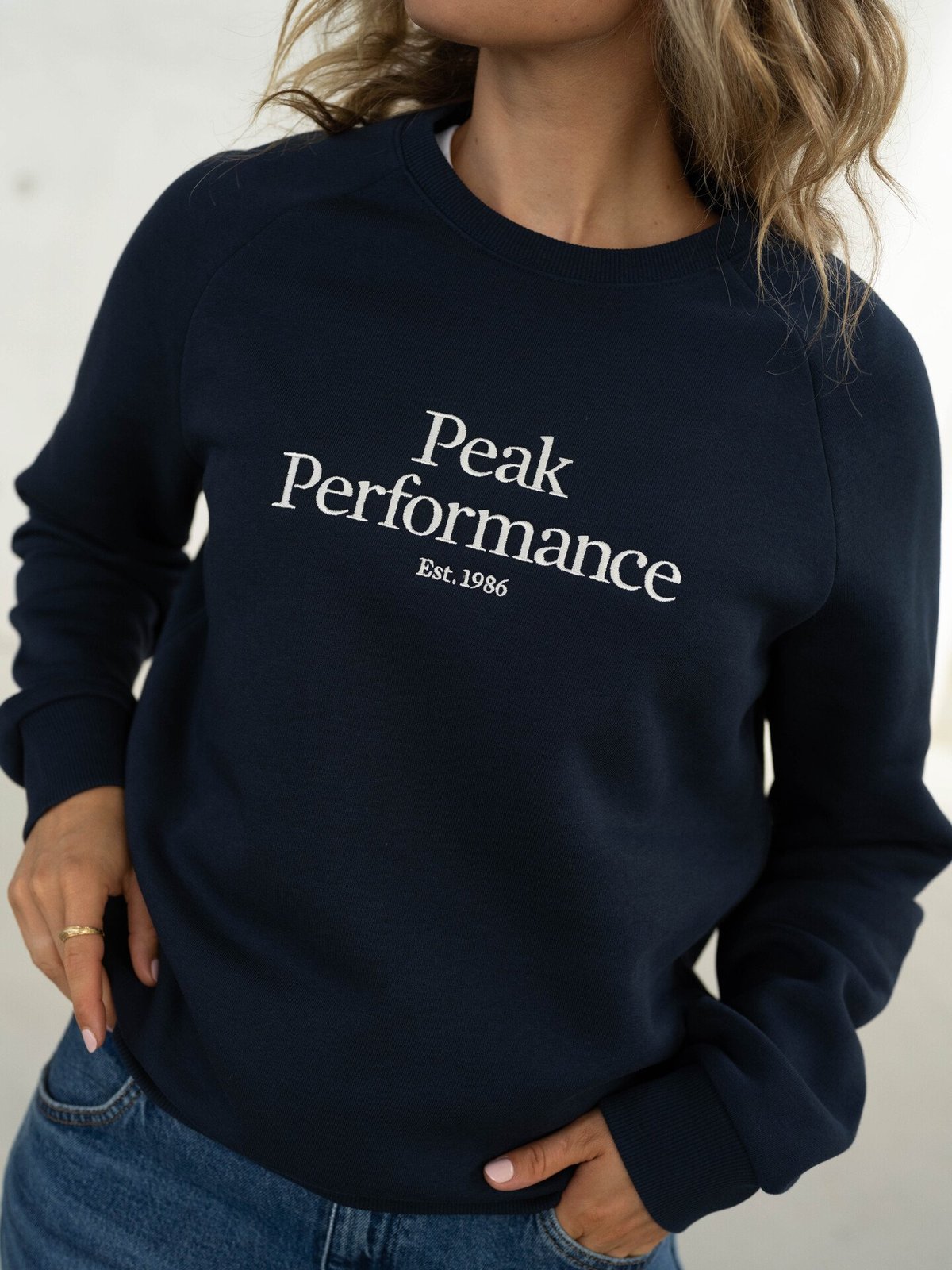 Peak Performance Original Crew Navy