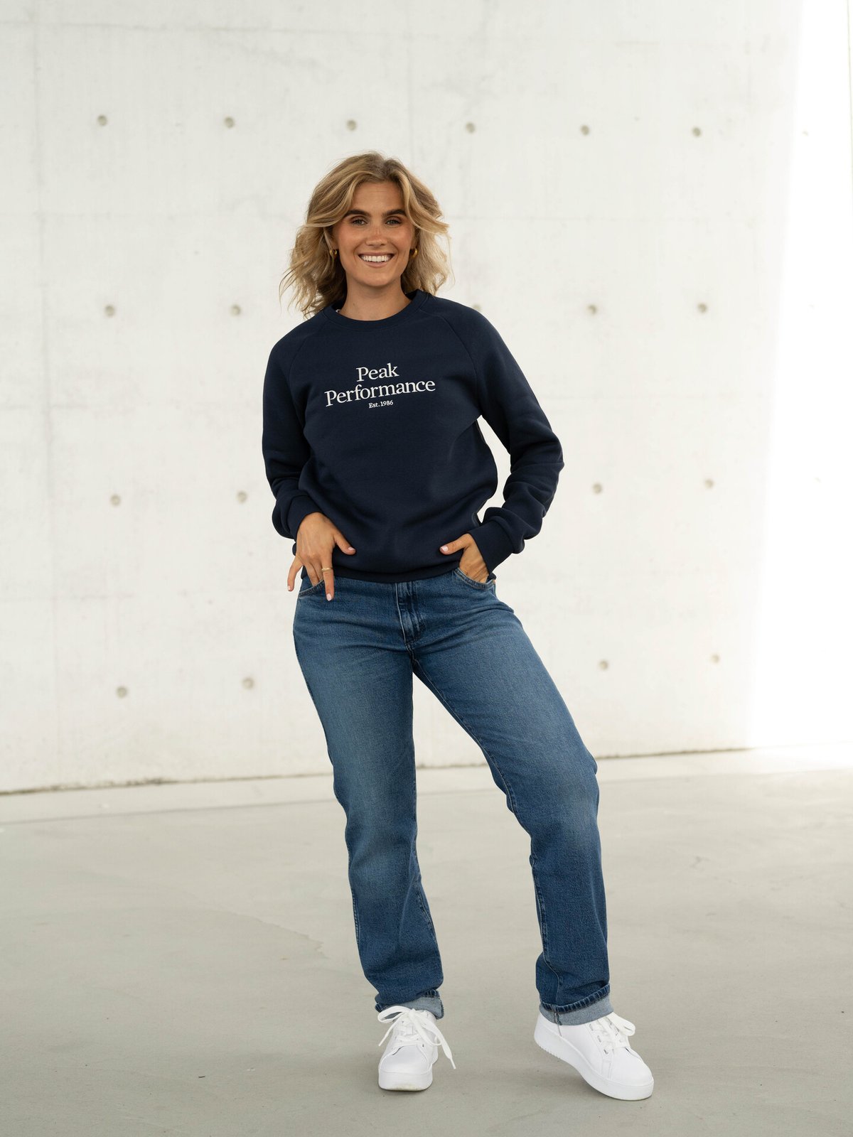 Peak Performance Original Crew Navy