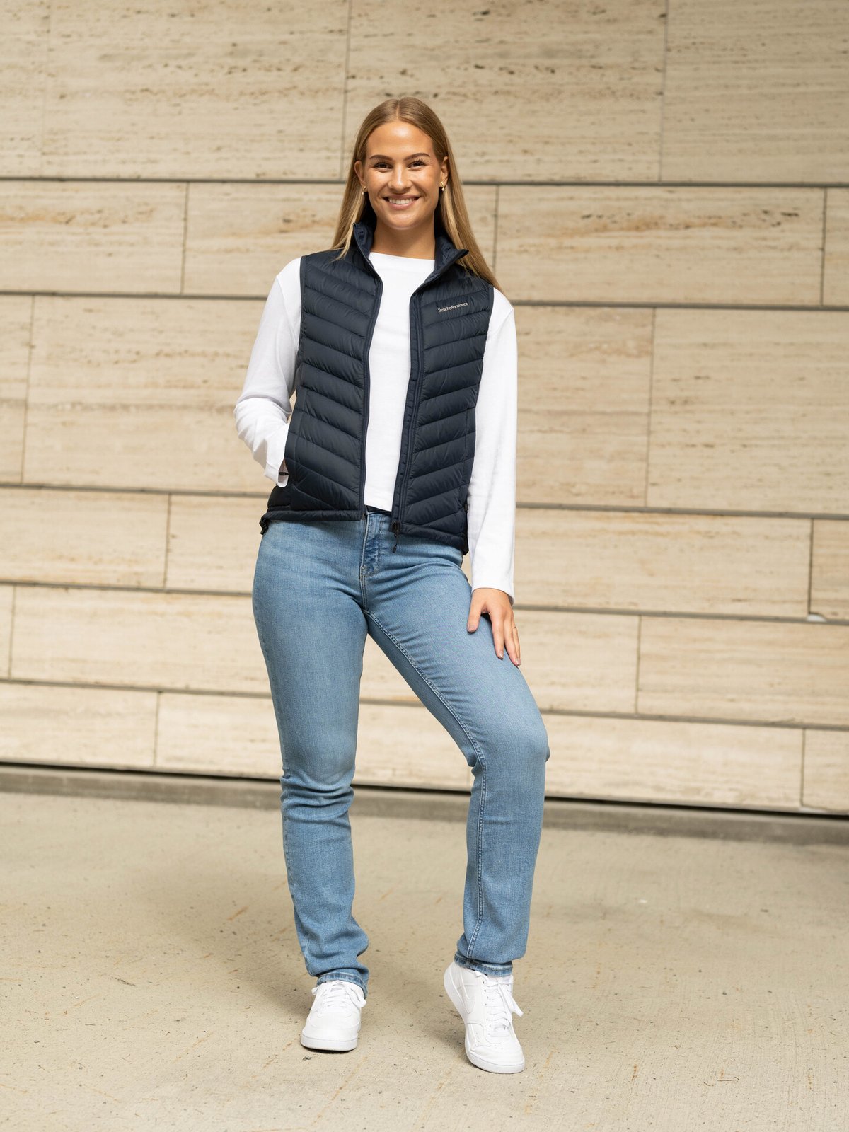 Peak Performance Frost Down Vest Blue Shadow