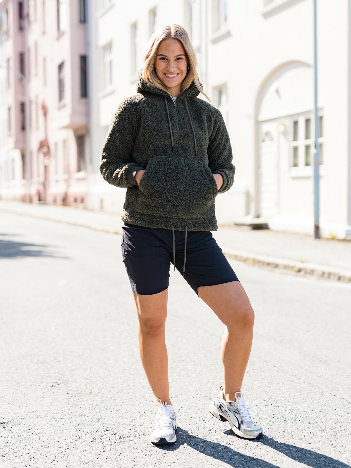 Peak Performance Ground Pile Half Zip Hood Pine Needle