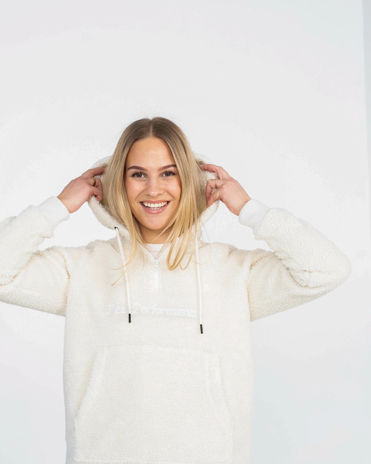 Peak Performance Ground Pile Half Zip Hood Hvit