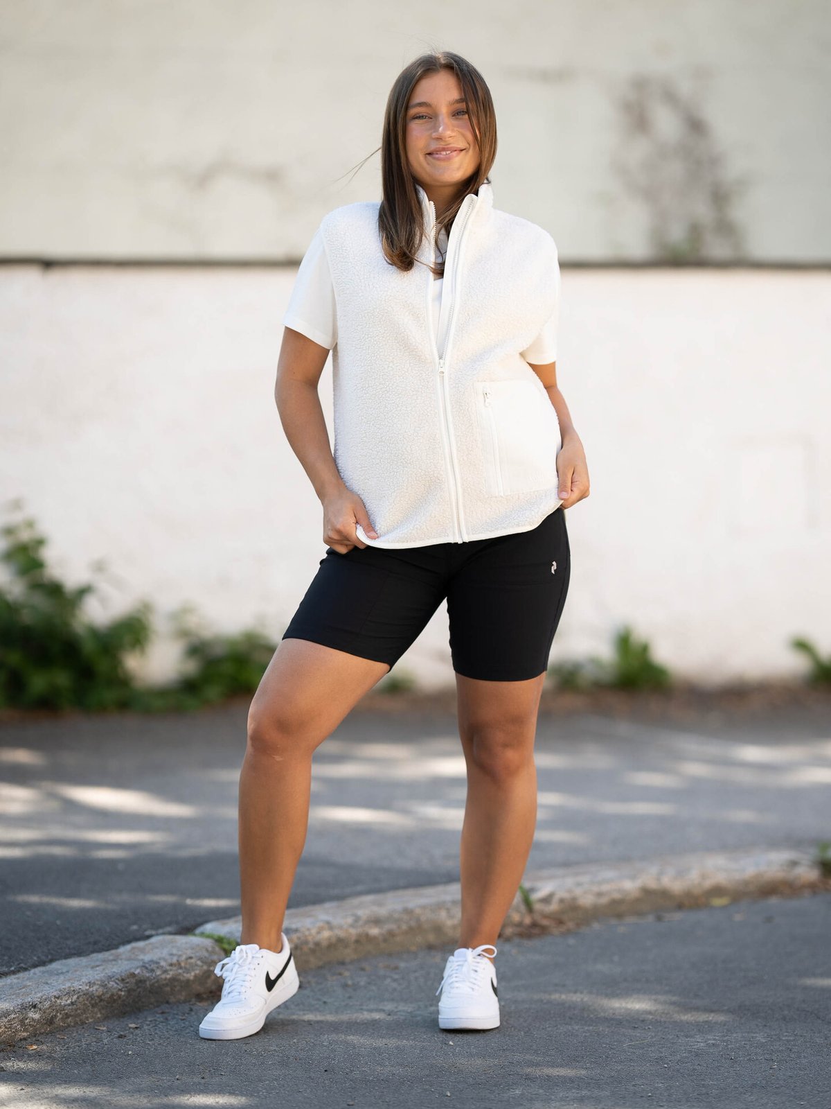 Peak Performance Ground Pile Vest Hvit