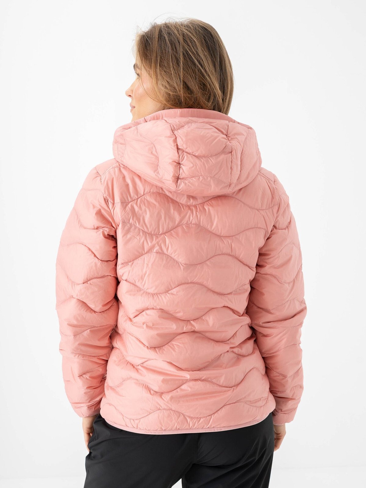 Peak Performance Helium Down Hood Jacket Women Warm Blush / Red Pompeian