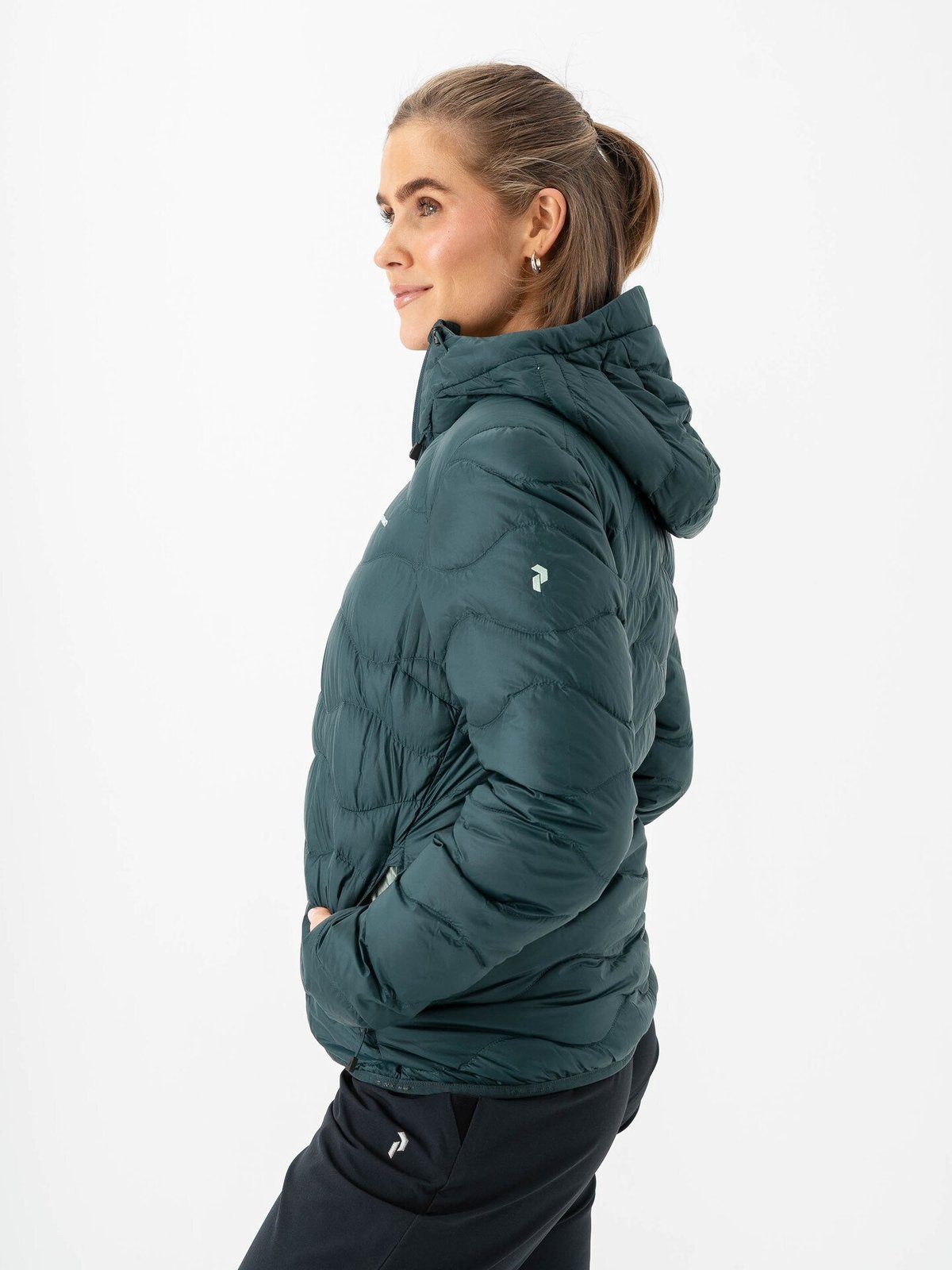 Peak Performance Helium Down Hood Jacket Women Ponderosa Pine / Green Valley