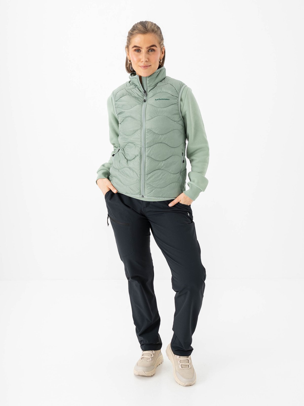 Peak Performance Helium Down Vest Women Green Valley