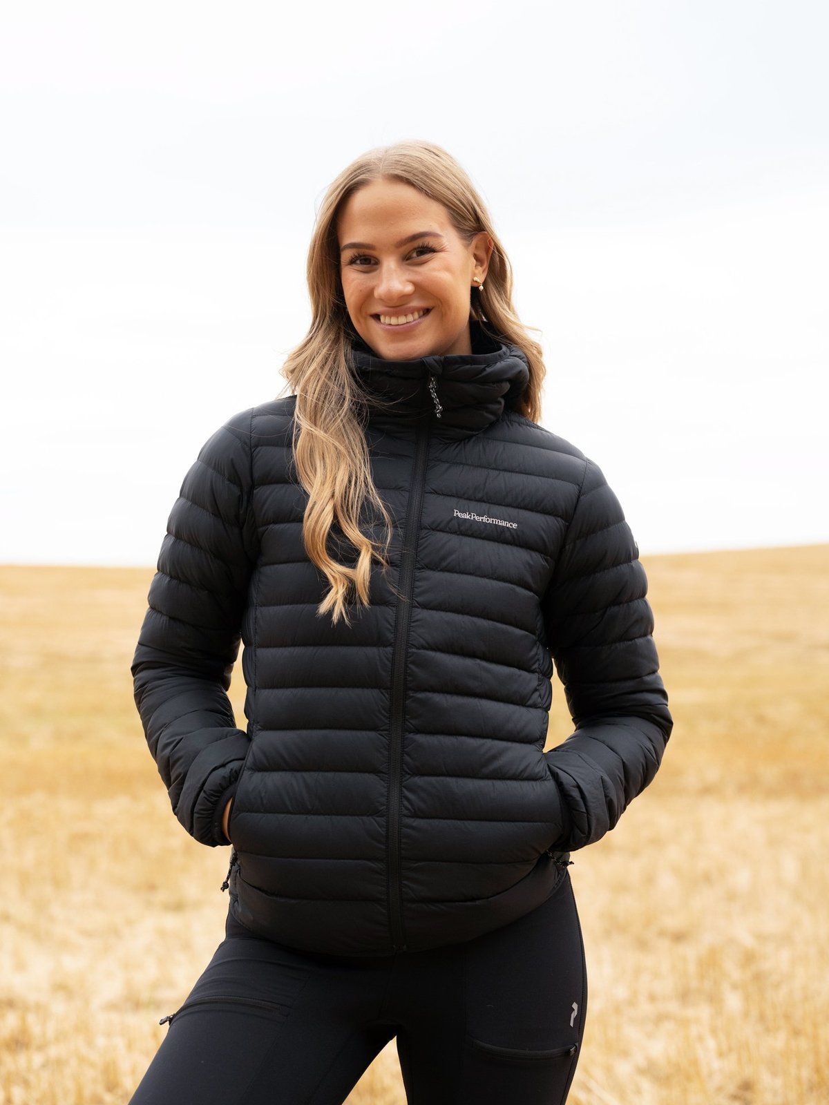 Peak Performance Down Liner Hood Jacket Black