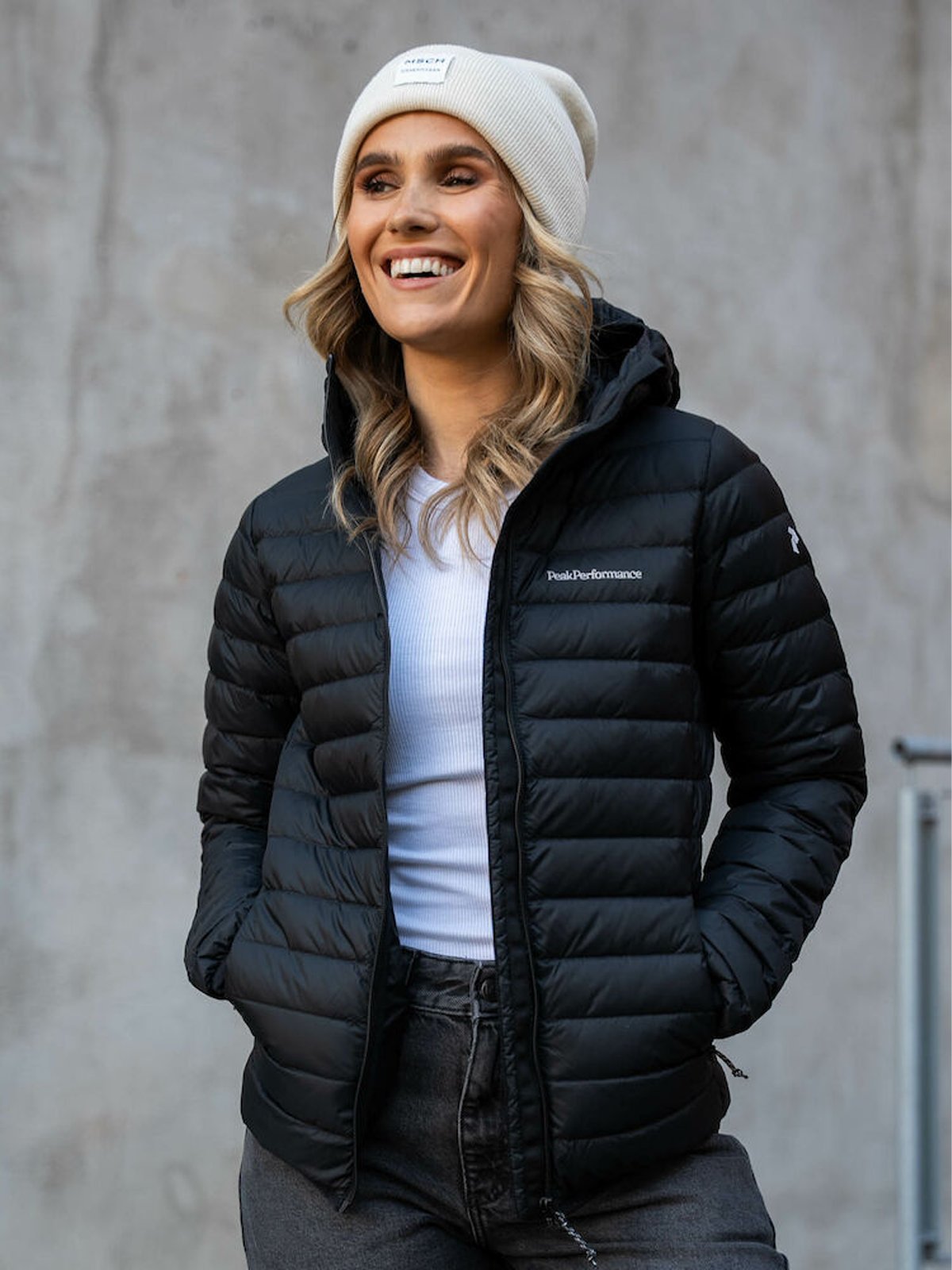Peak Performance Down Liner Hood Jacket Black
