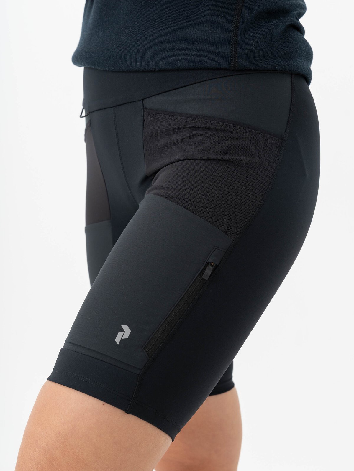 Peak Performance Ascent Track Shorts Black