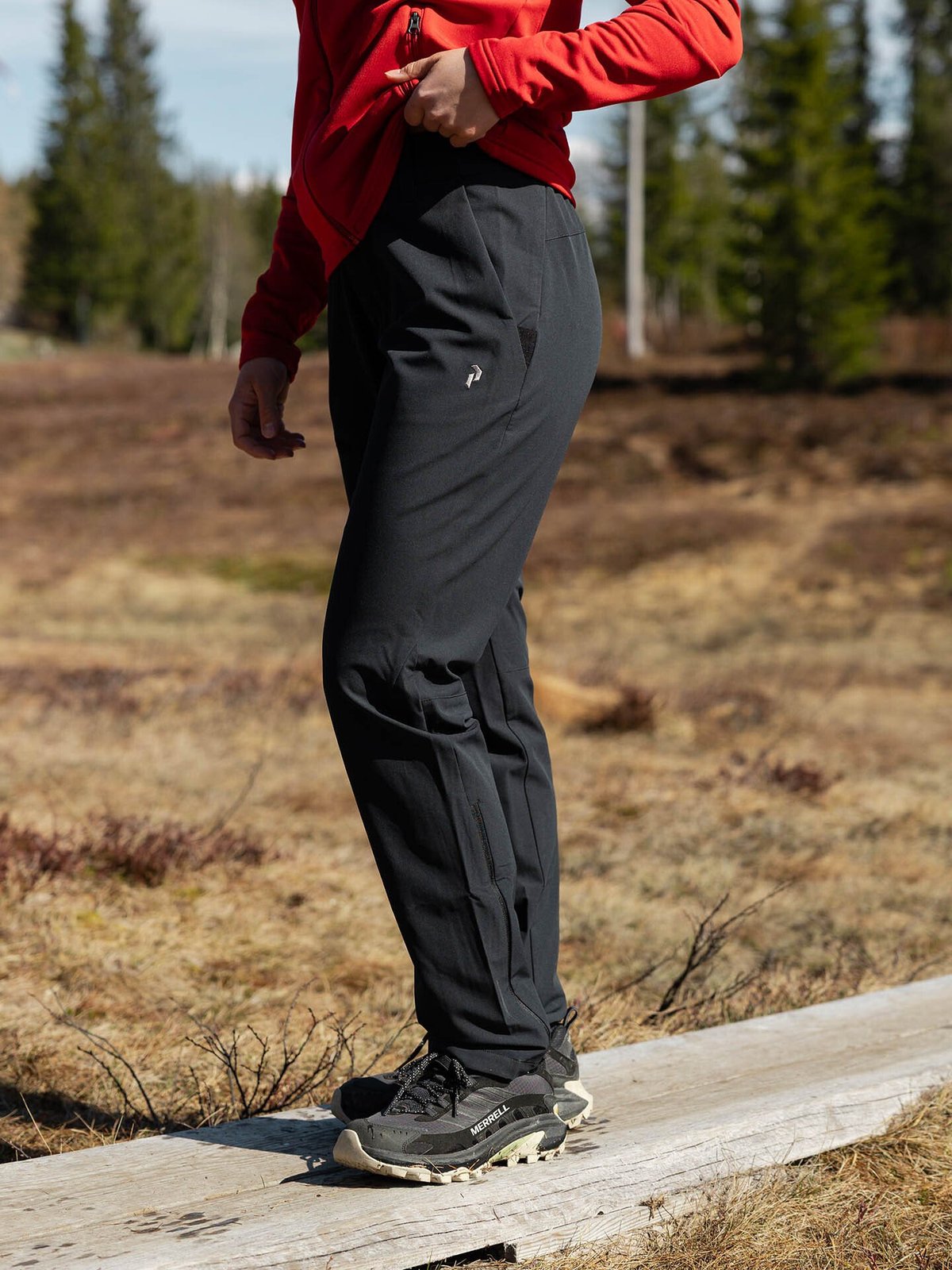 Peak Performance W Scale Softshell Pants BLACK