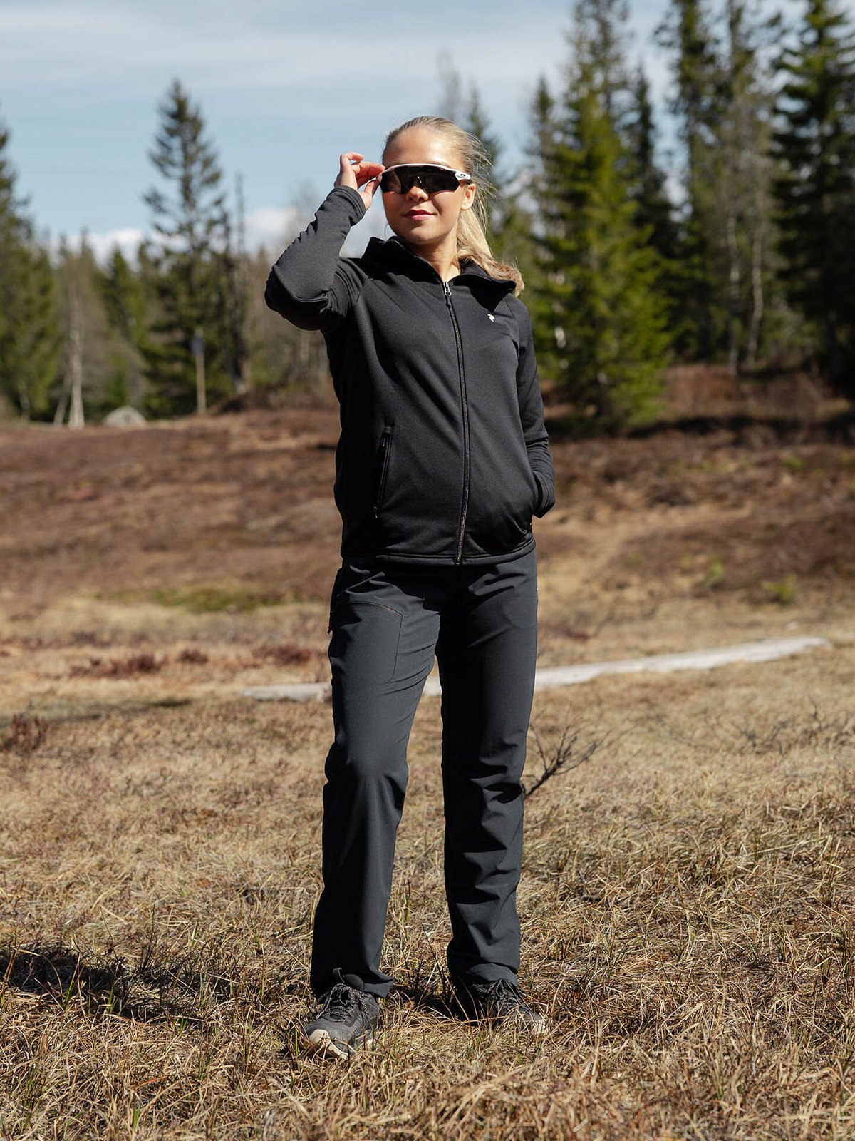Peak Performance W Scale Softshell Pants BLACK
