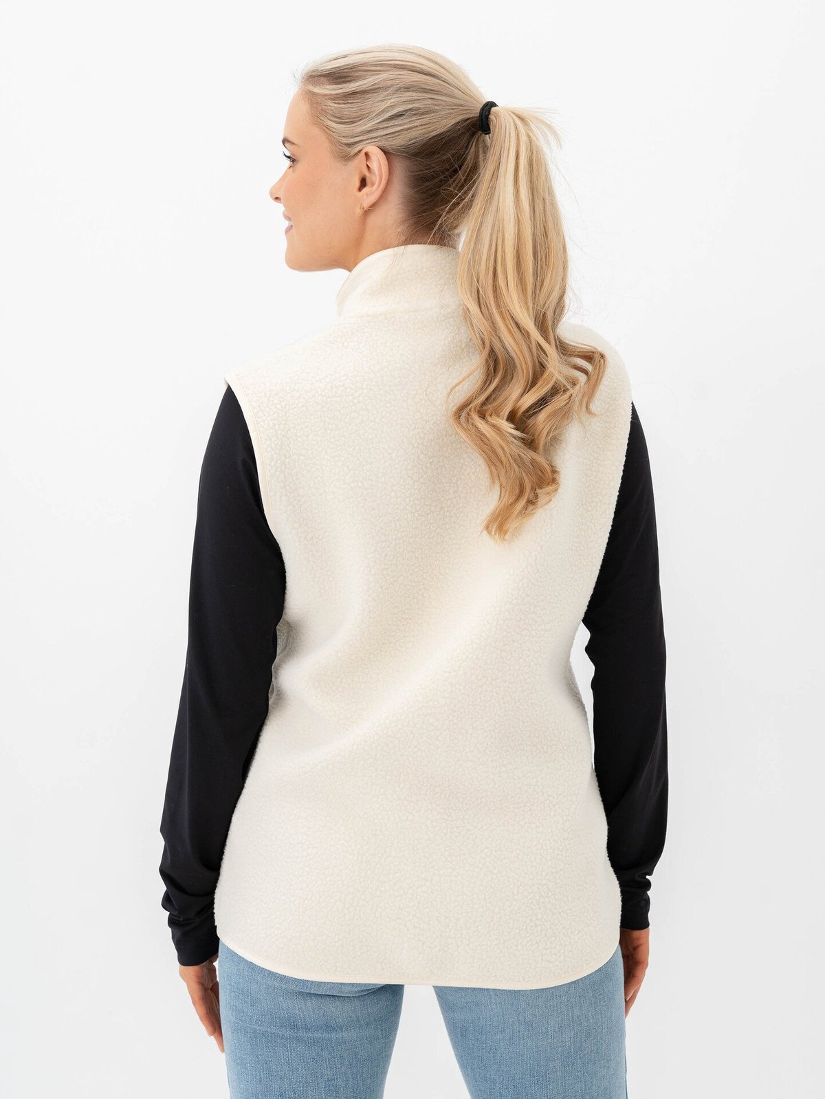 Peak Performance Pile Vest Vintage White