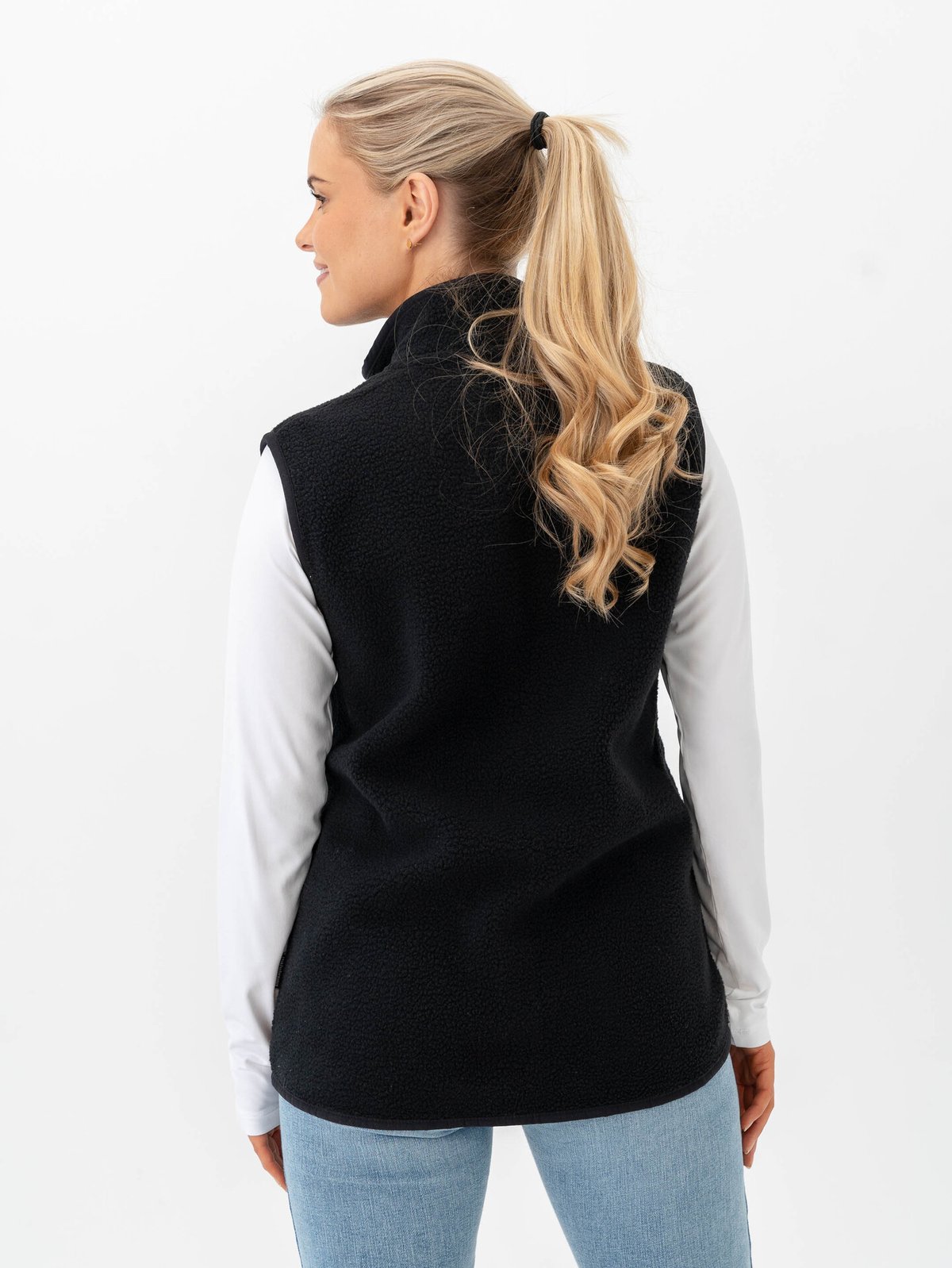Peak Performance Pile Vest Black