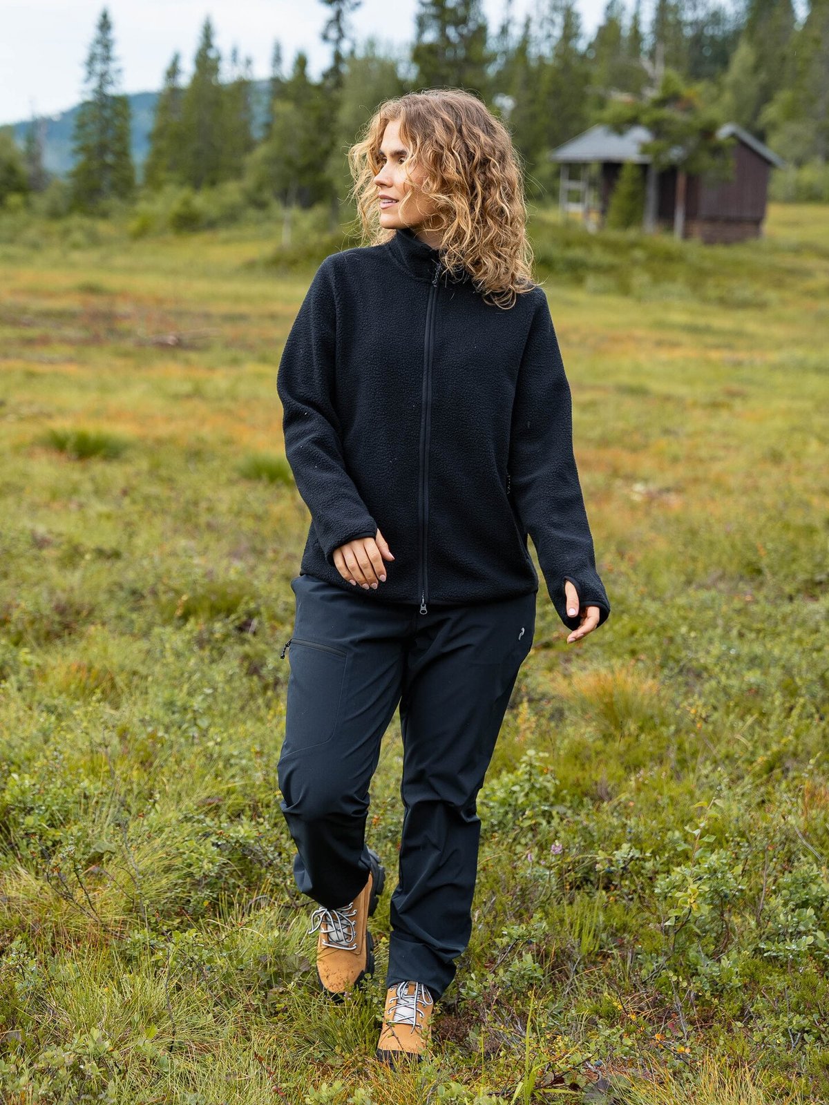 Peak Performance Pile Zip Jacket Black