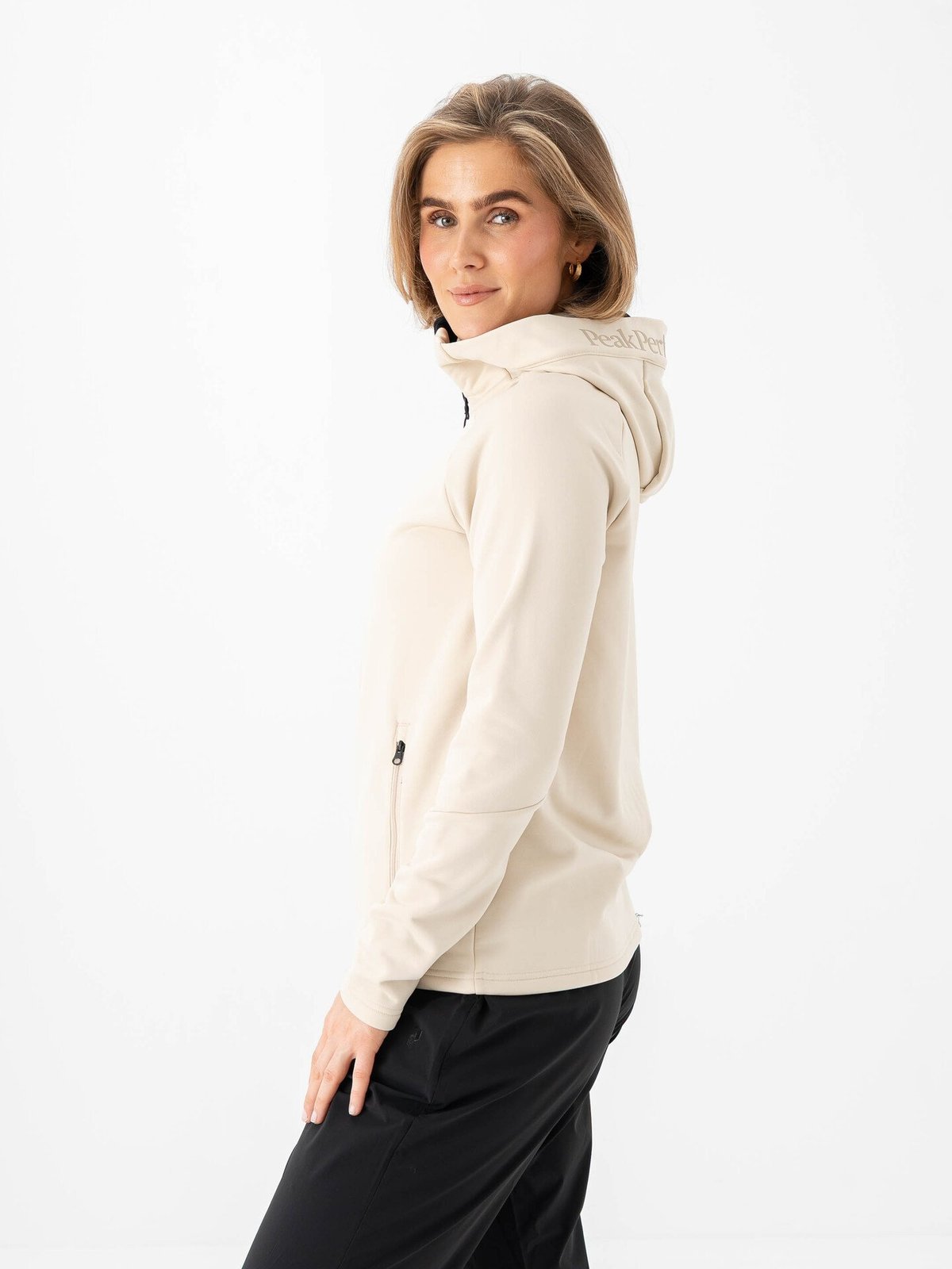 Peak Performance Rider Essentials Zip Hood Sand Fog