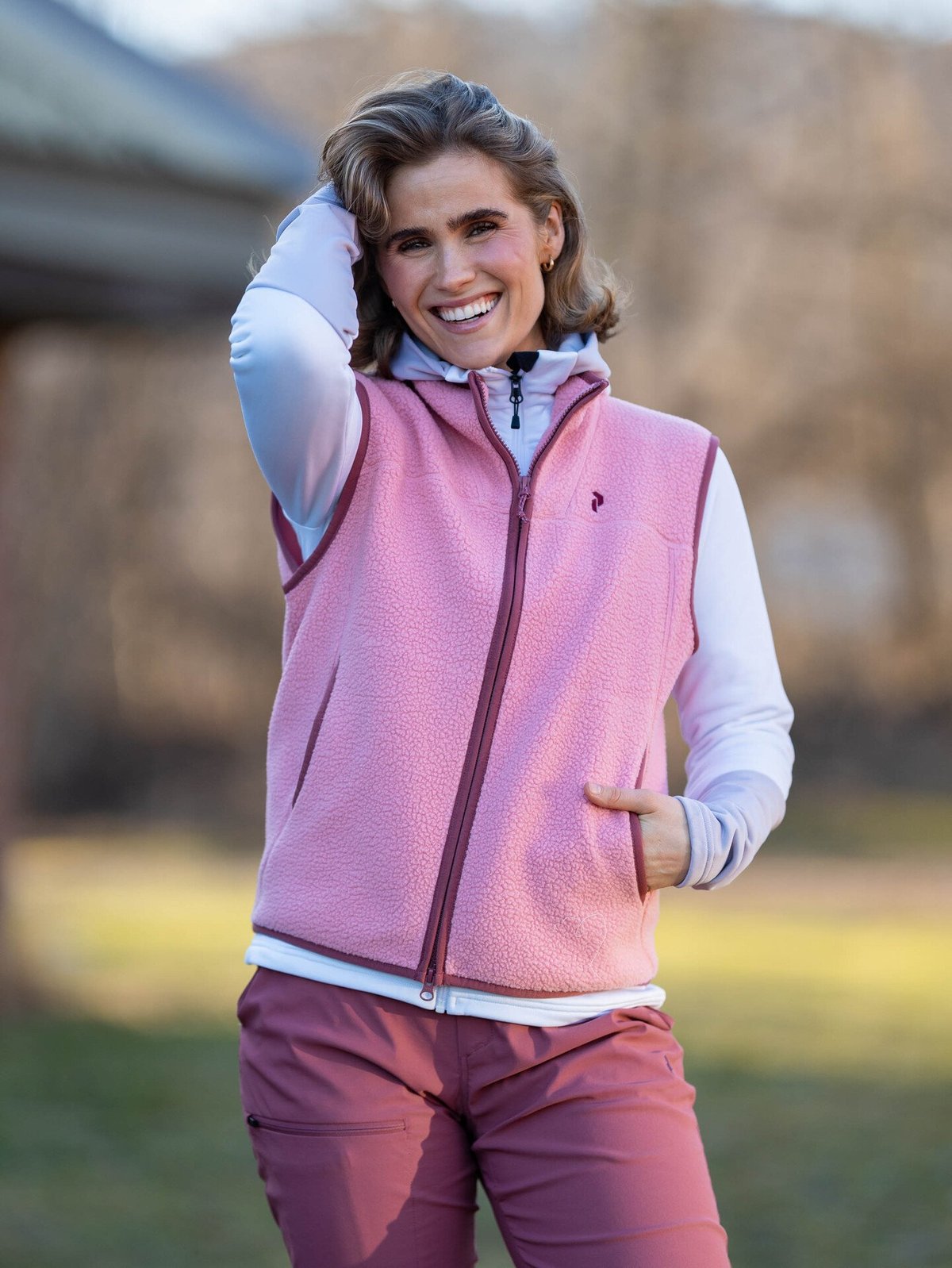 Peak Performance NatureRush Pile Vest Women Warm Blush / Wild Rouge