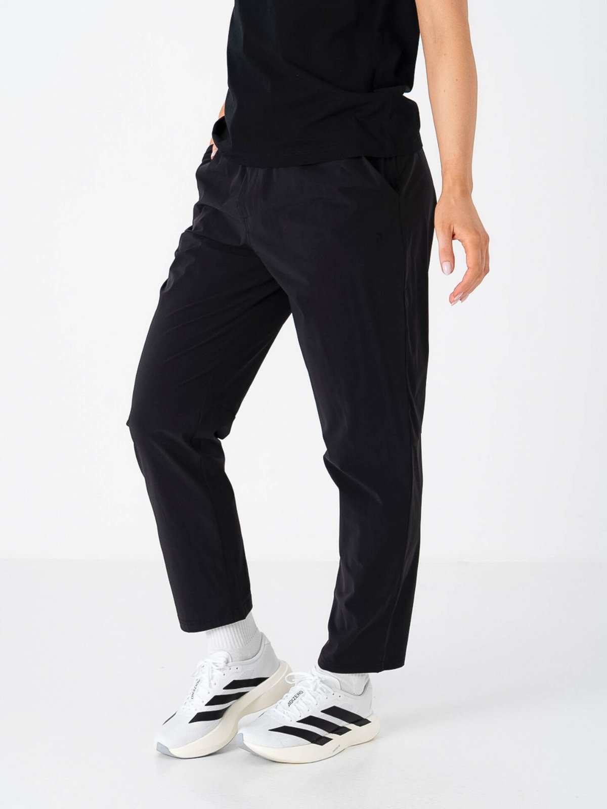Peak Performance Tech Jogger Pants Women Black