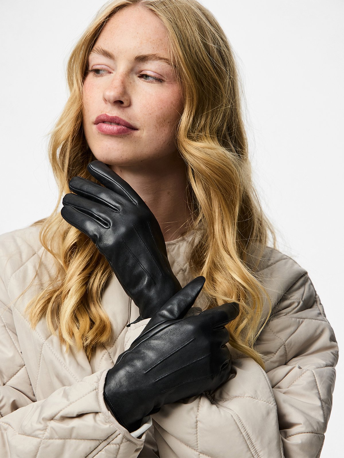Pieces Nellie Leather Smart Glove Black