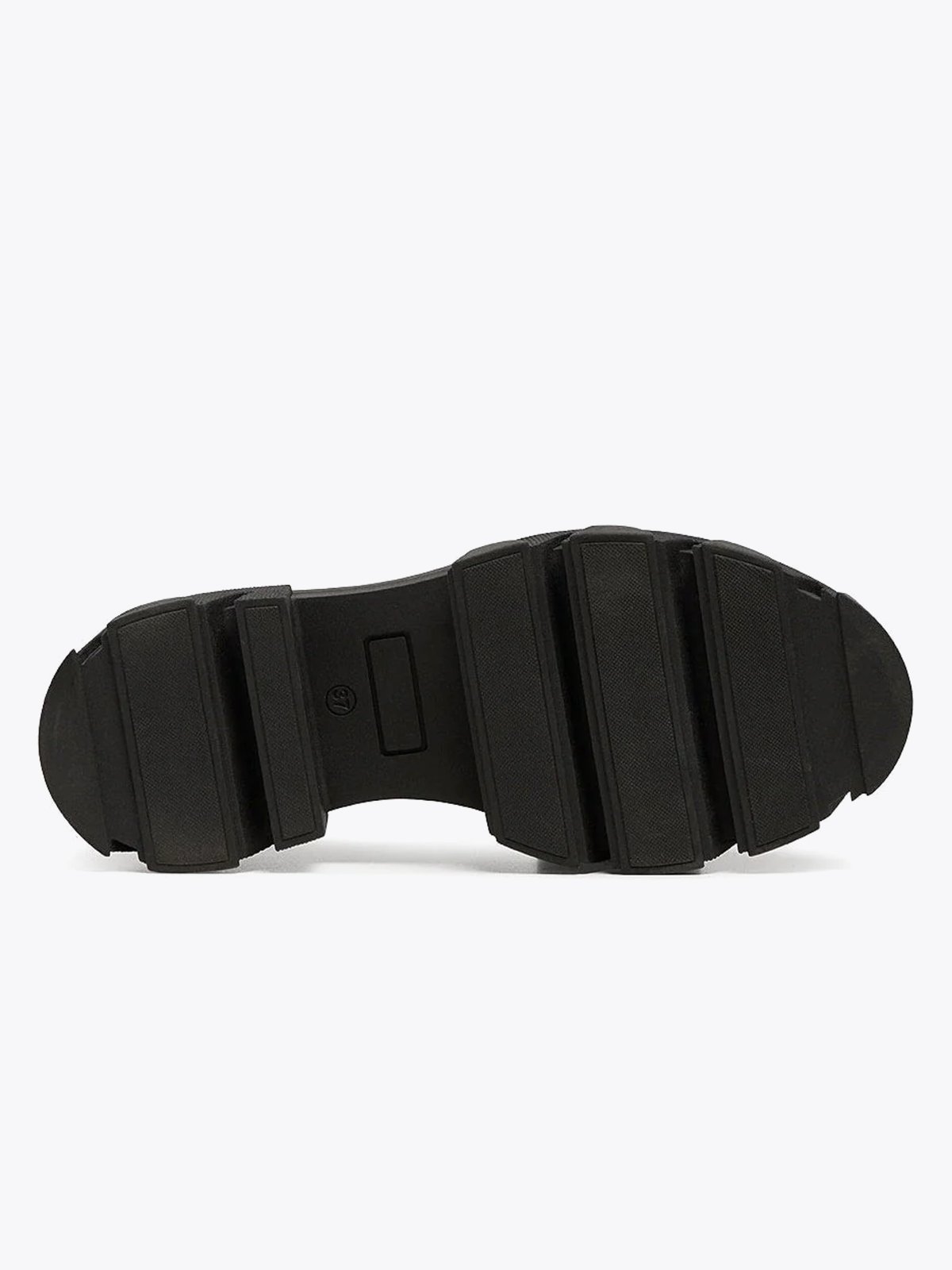 Pavement Sissie Black