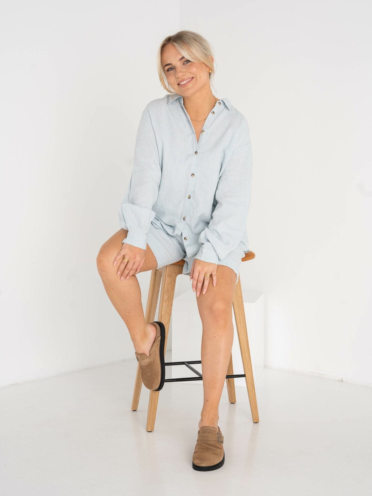 Pavement Nellie Taupe Suede