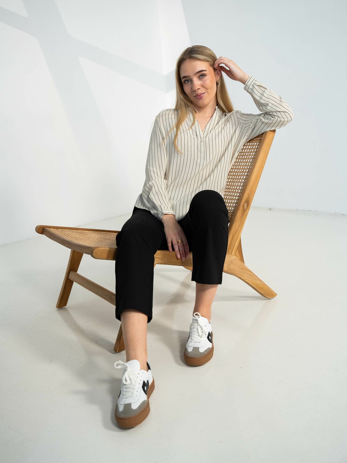 Pavement Kohia White Kombo