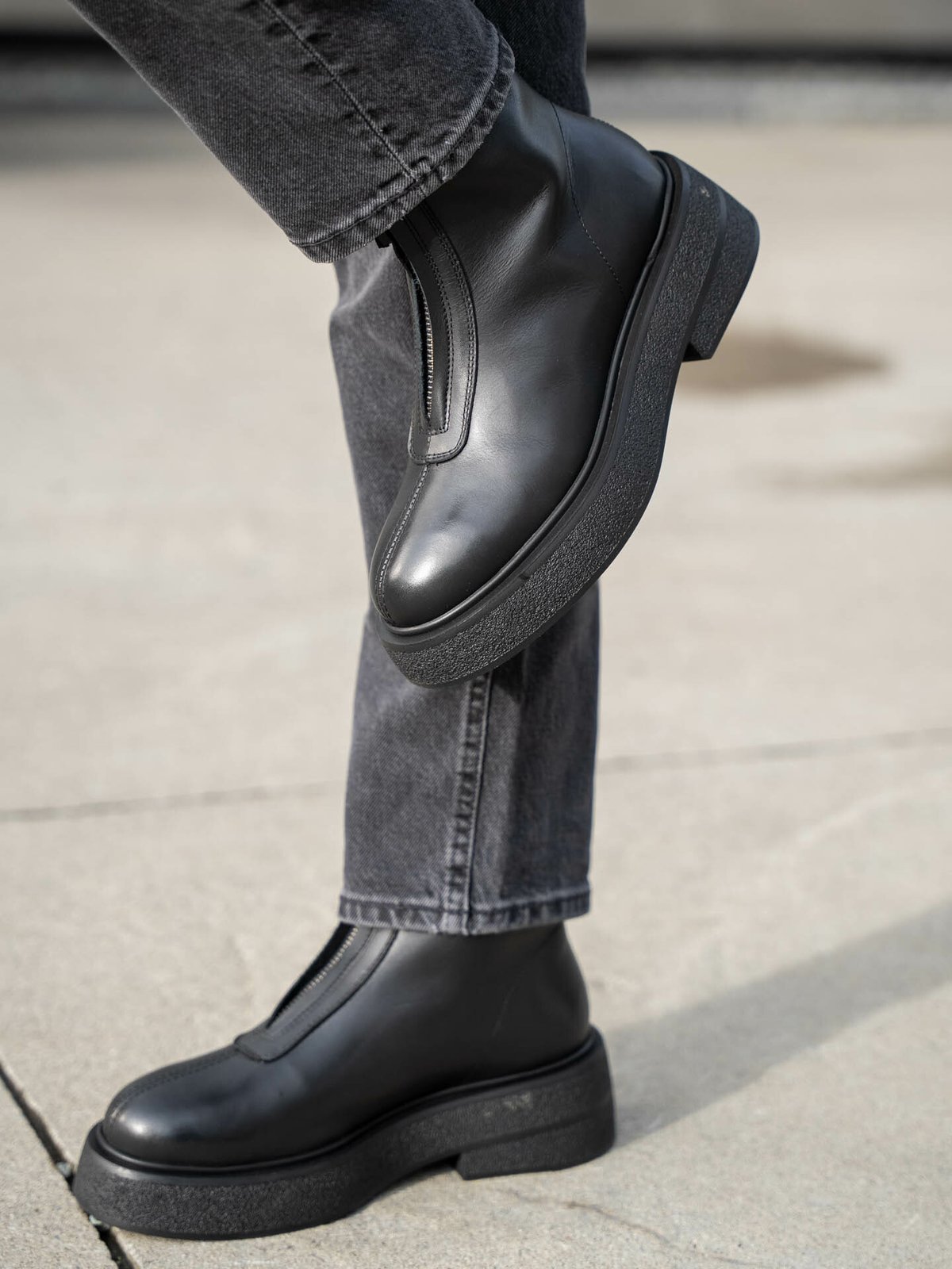 Pavement Jelani Black