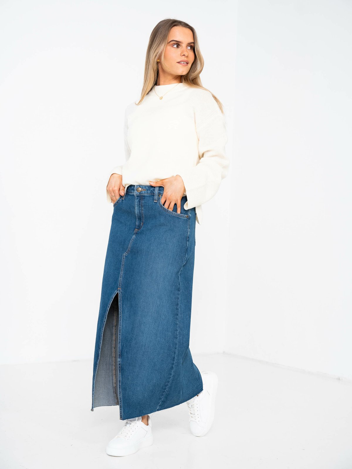 Pavement Frances Hvit