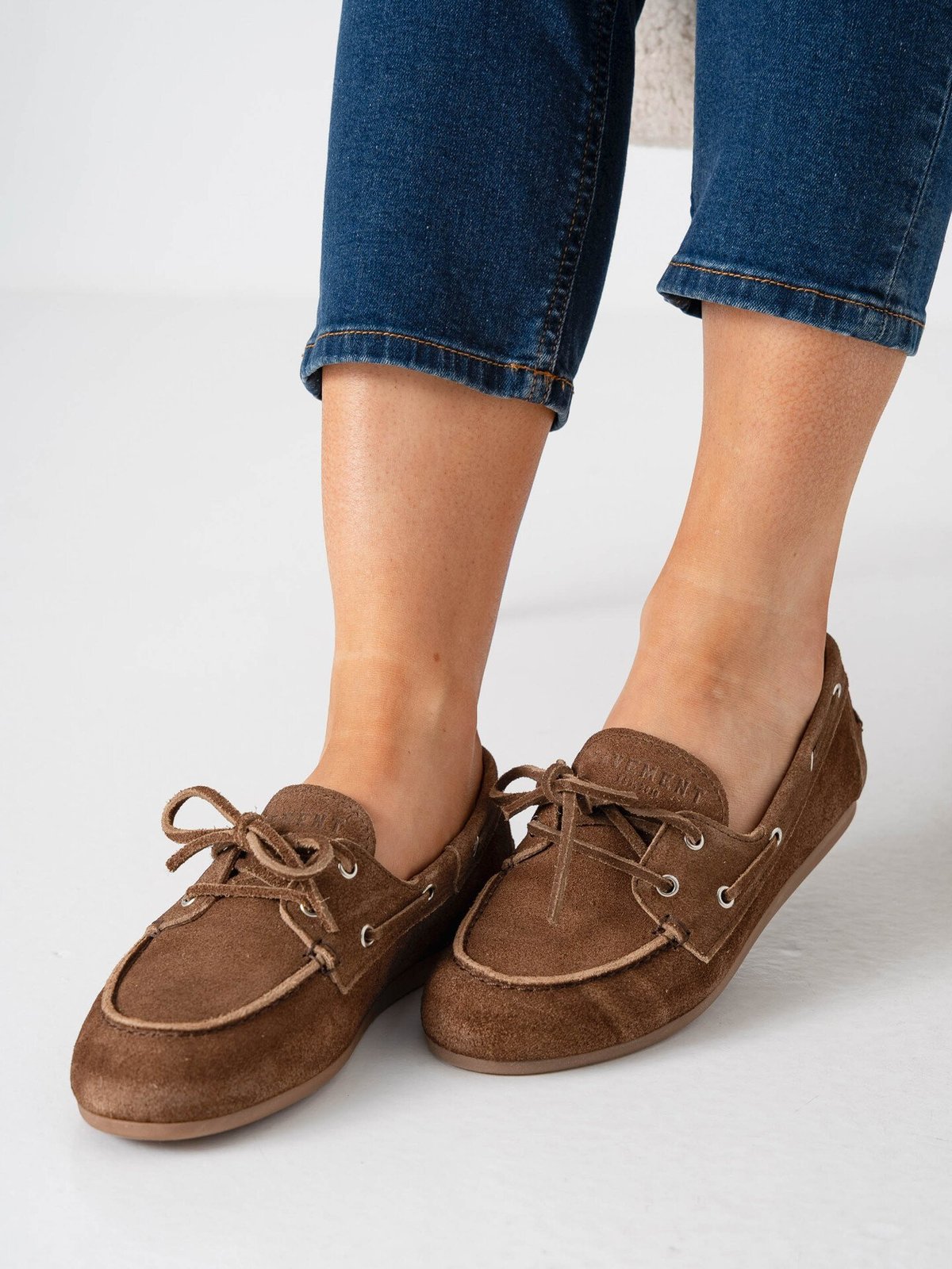 Pavement Marin Brown Suede